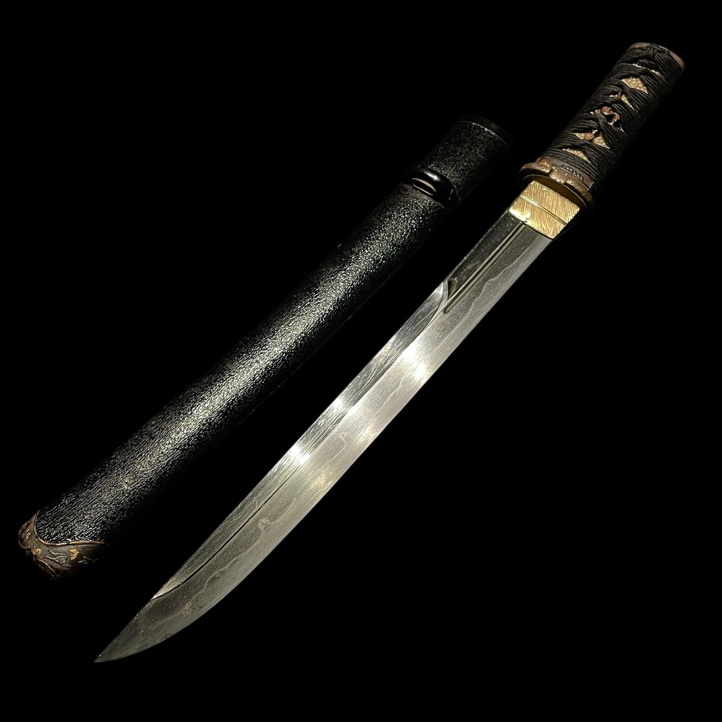 Unokubi Style TANTO, Kawamorita Hiroshige saku October 1865 signed, Bakumatsu era