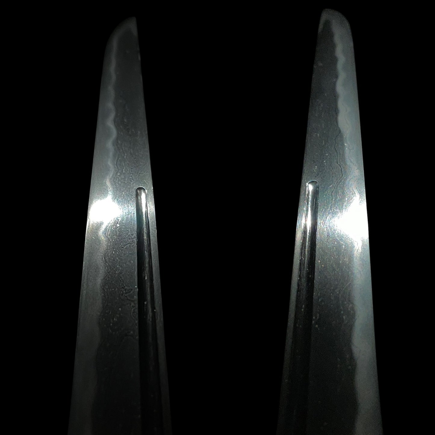 Rare Style Jigane AYASUGIHADA 綾杉肌, Tadahiro Gold inlay signed TANTO