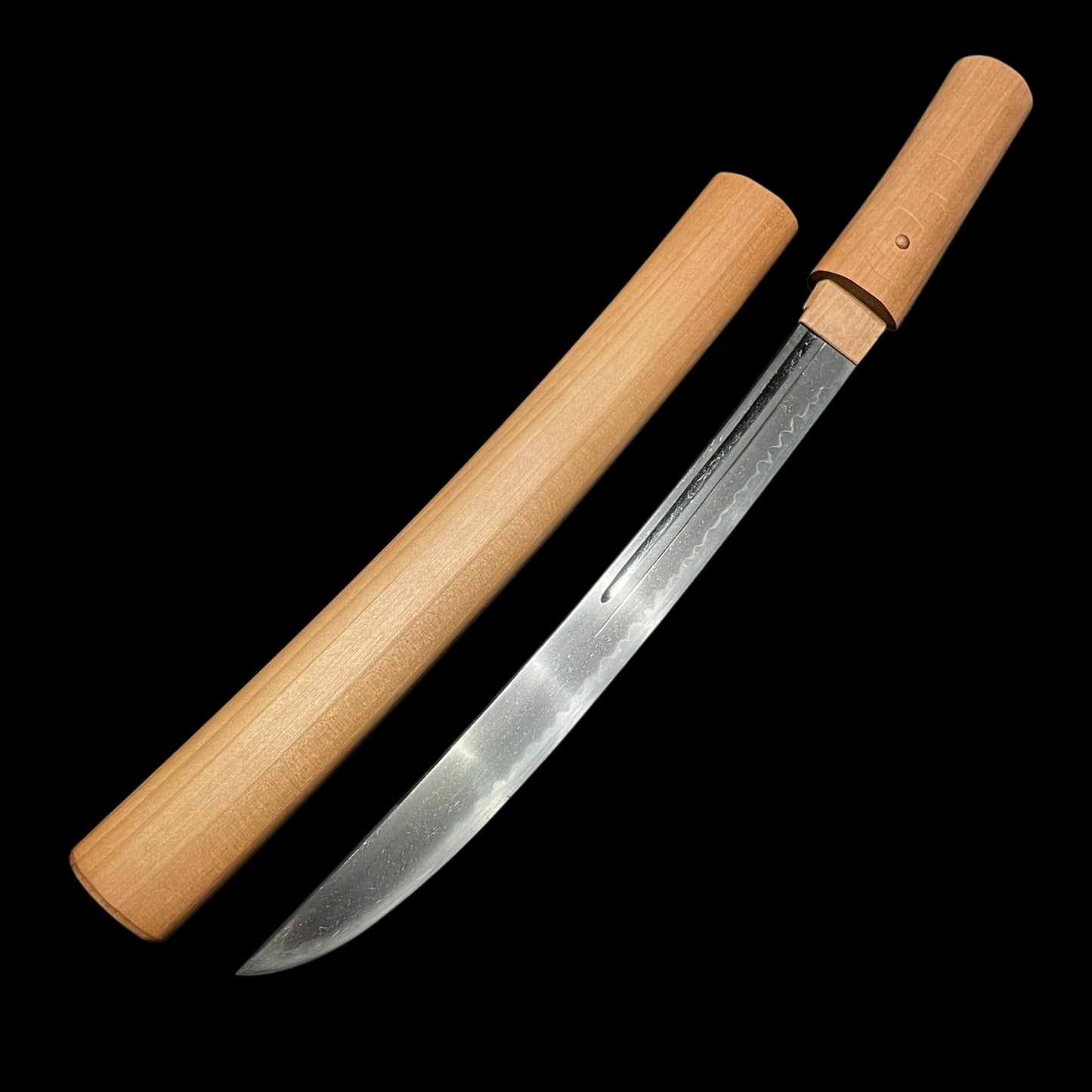 Kunishige 国重 signed, Sunnobi Tanto 寸延短刀, Muromachi period