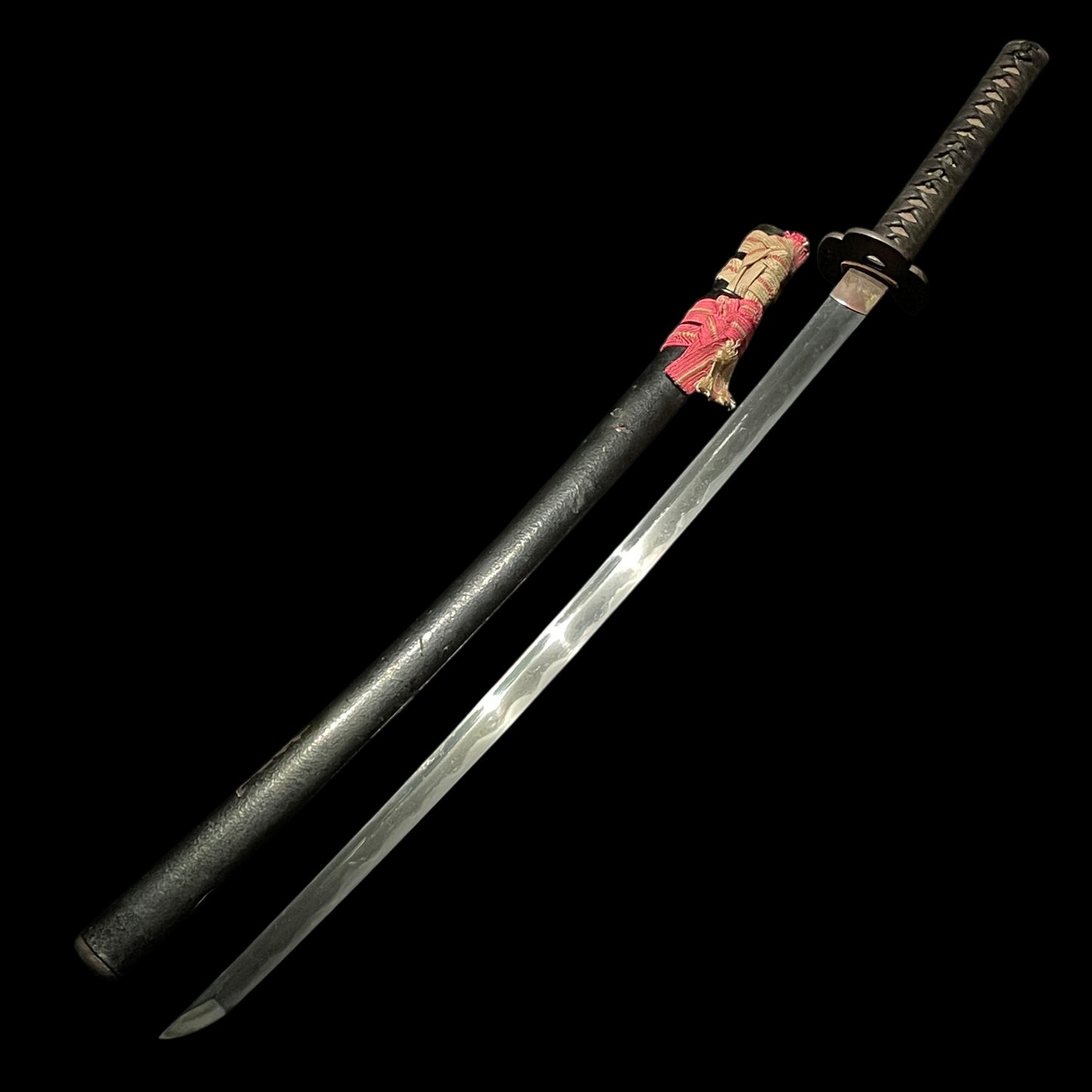 Black KATANA, Bushuju Kunihiro 武州住国廣 signed TSUBA, Edo period mumei