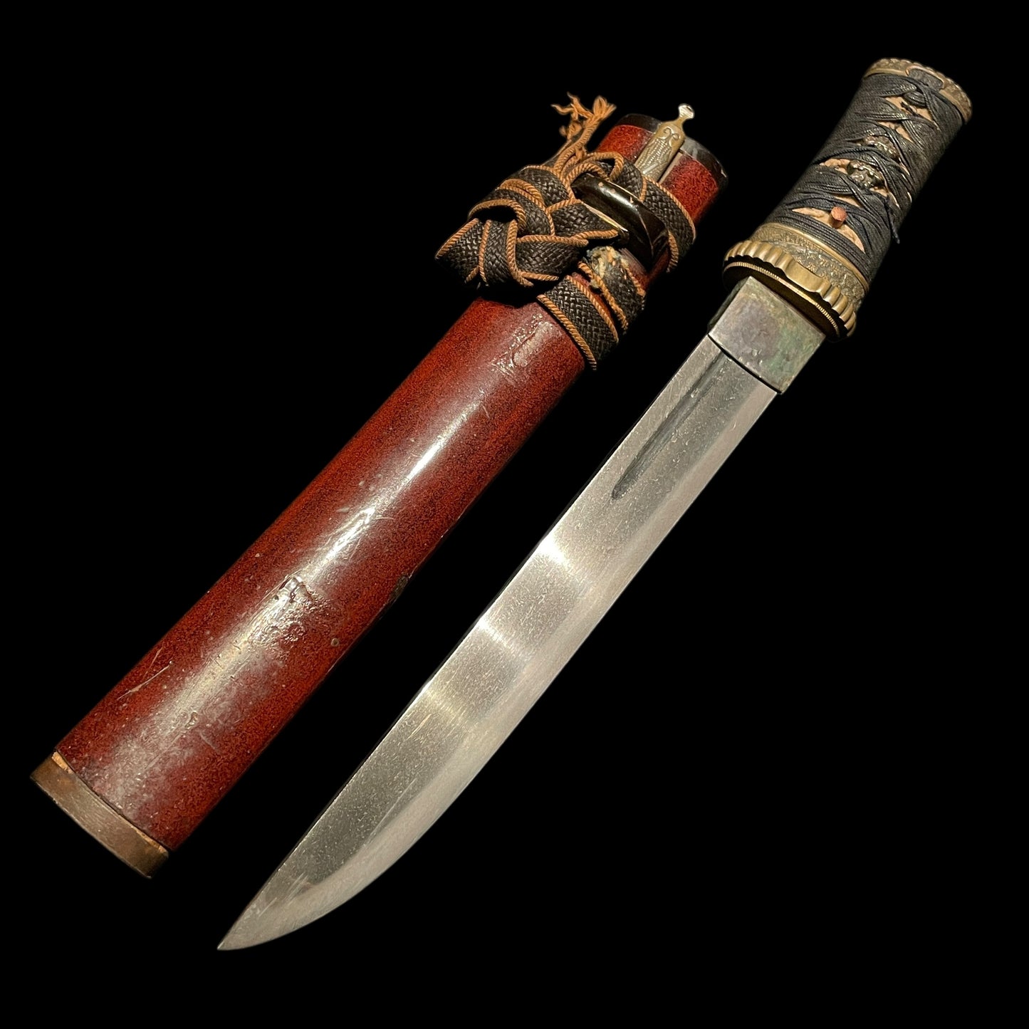 Red Matsushiro Koshirae Tanto, 松代拵短刀, with Kozuka and Kogai, Edo period mumei