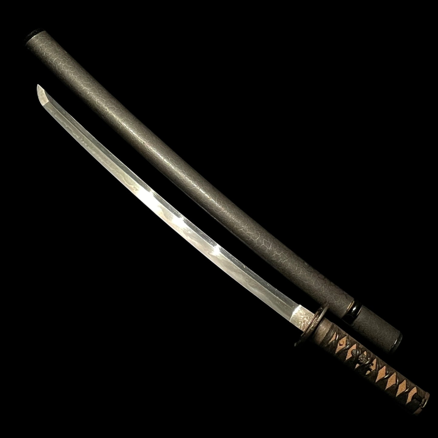 Sagaminokami Michitsugu 相模守道継 signed Wakizashi, Kikkoumon-Saya 亀甲紋鞘, Edo period