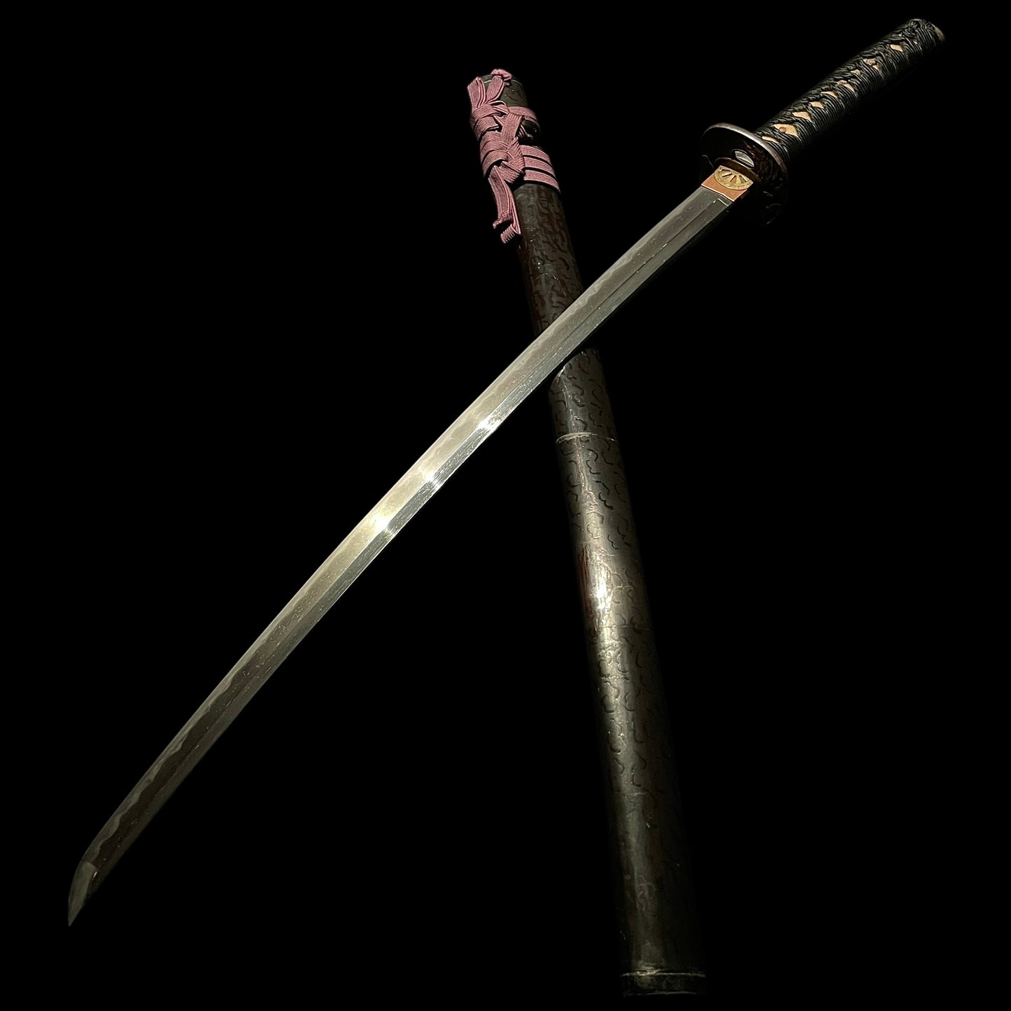 Long Wakizashi with Shirasaya, Peony Tsuba, Waterwheel Habaki, Edo period mumei