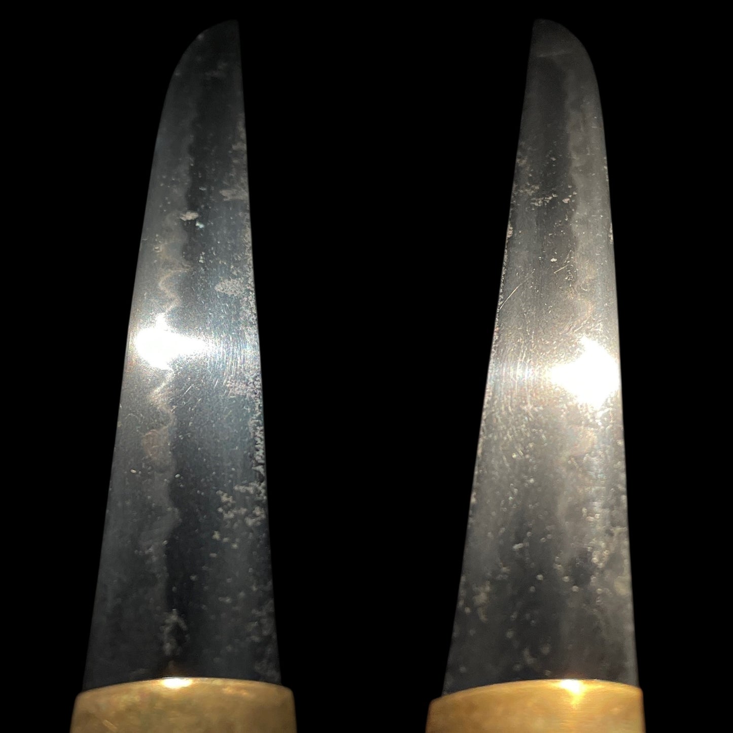 Ajiro 網代 Golden Fuchikashira TANTO, wit Kozuka, Boar Menuki, Edo period mumei