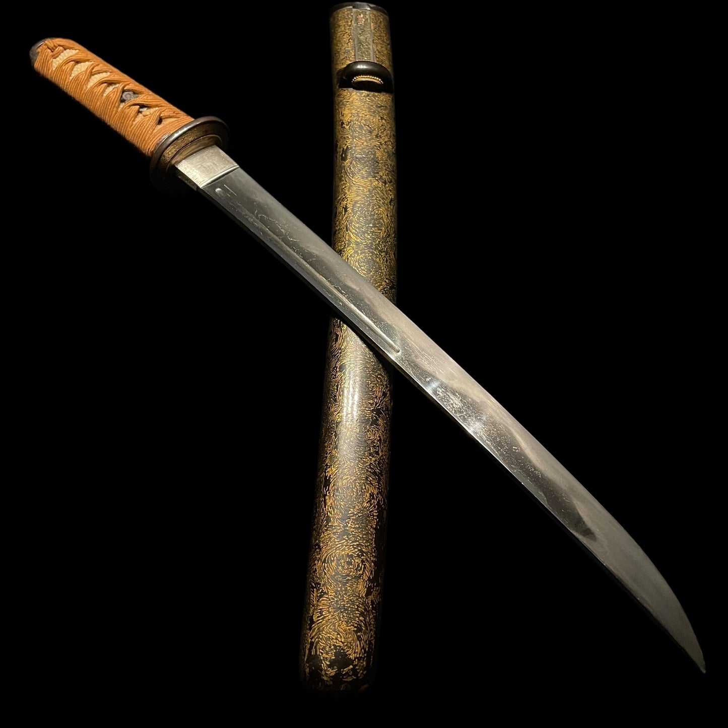 HITATSURA 皆焼 Wakizashi, Doi Shinryo 土肥真了 signed, Mantis Kozuka, Edo period