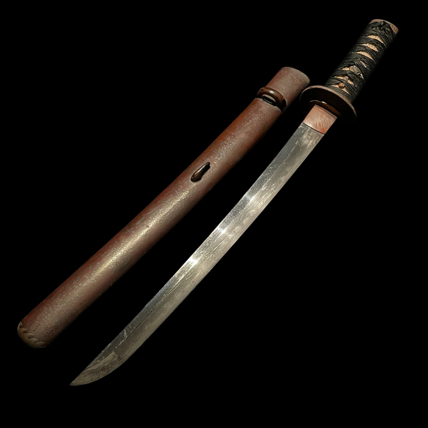 Kashuju Isedaijo Kaneshige 加州住伊勢大掾兼重 signed, Short Wakizashi, Late Edo period