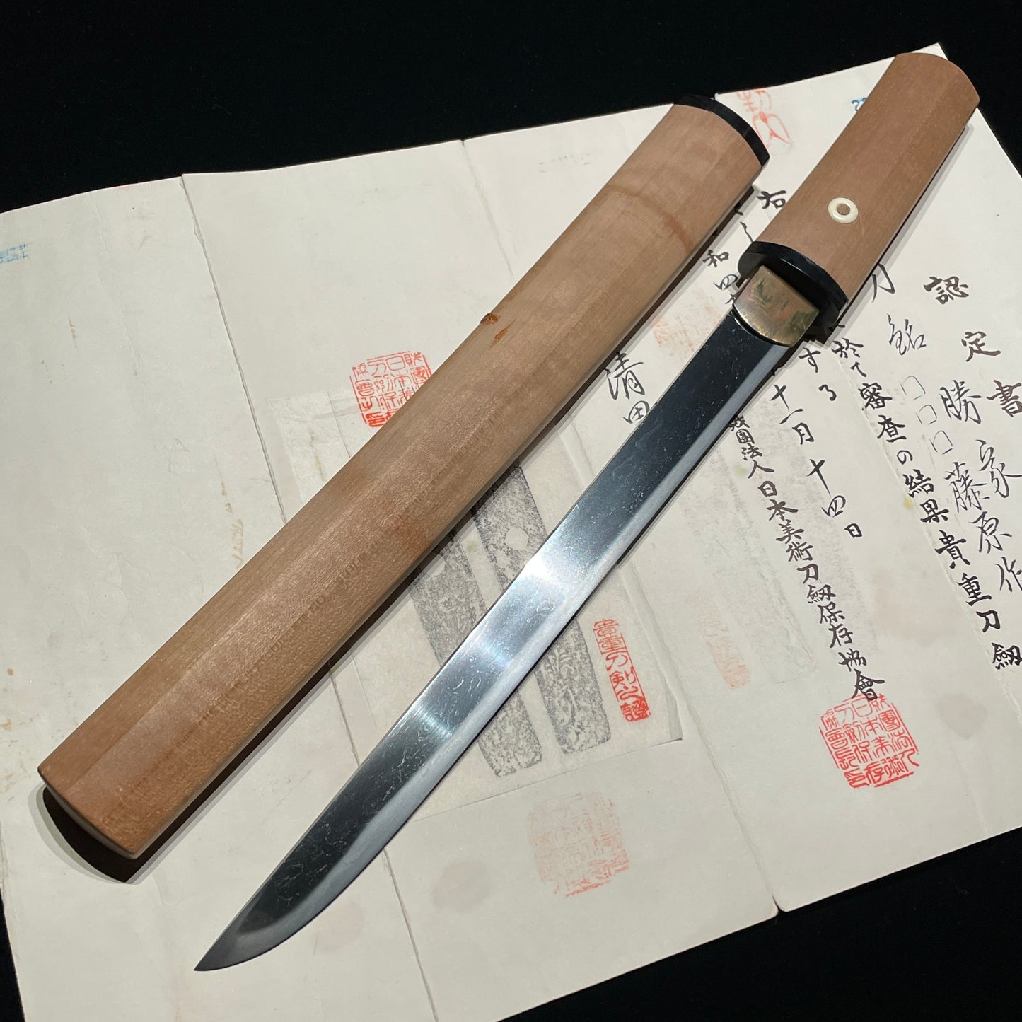 Katsuie 勝家 signed TANTO in Shirasaya, Edo period, NBTHK Certificate