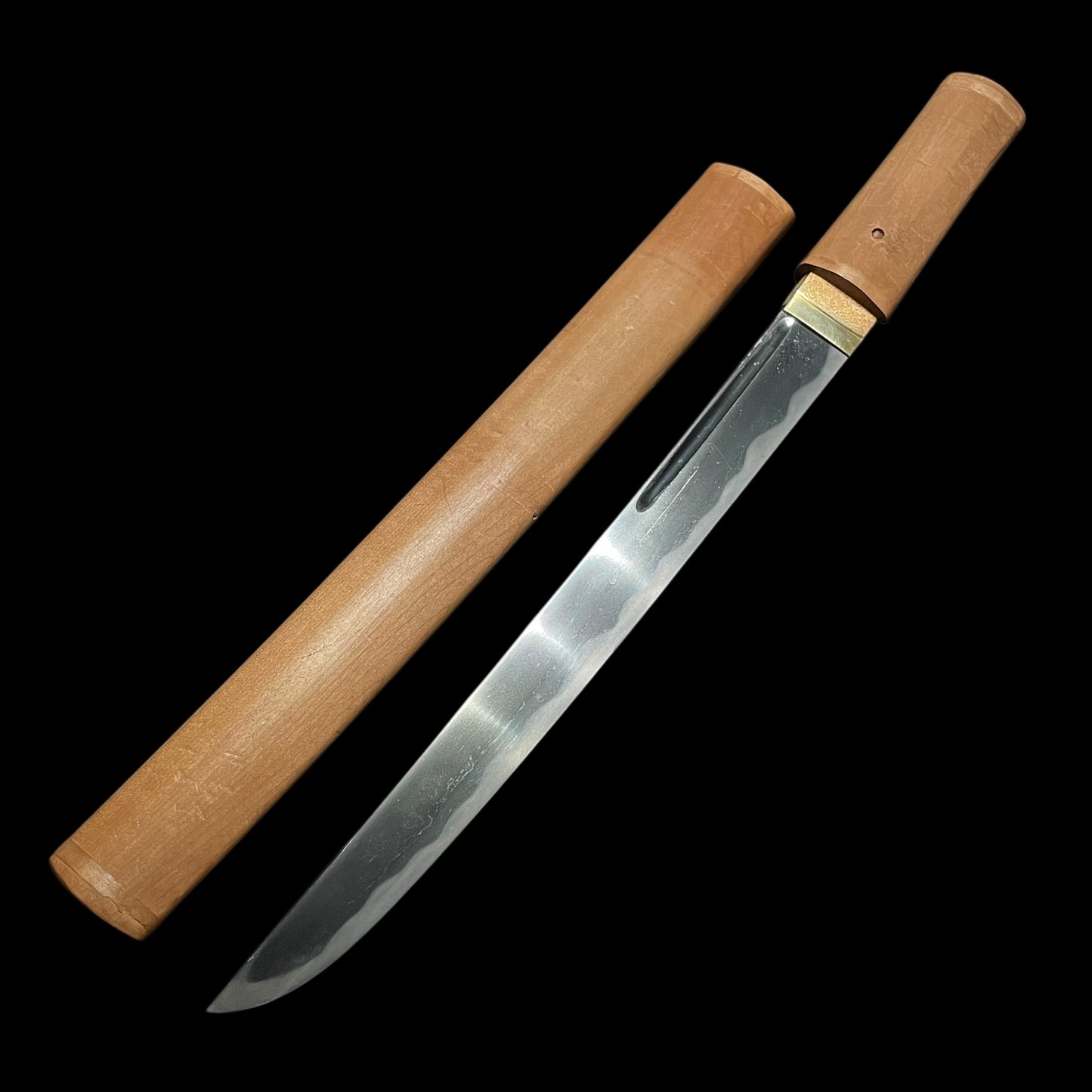 Wide Hirazukuri Sunnob-Tanto 平造寸延短刀,  Soshuju Hiromitsu 相州住広光 signed