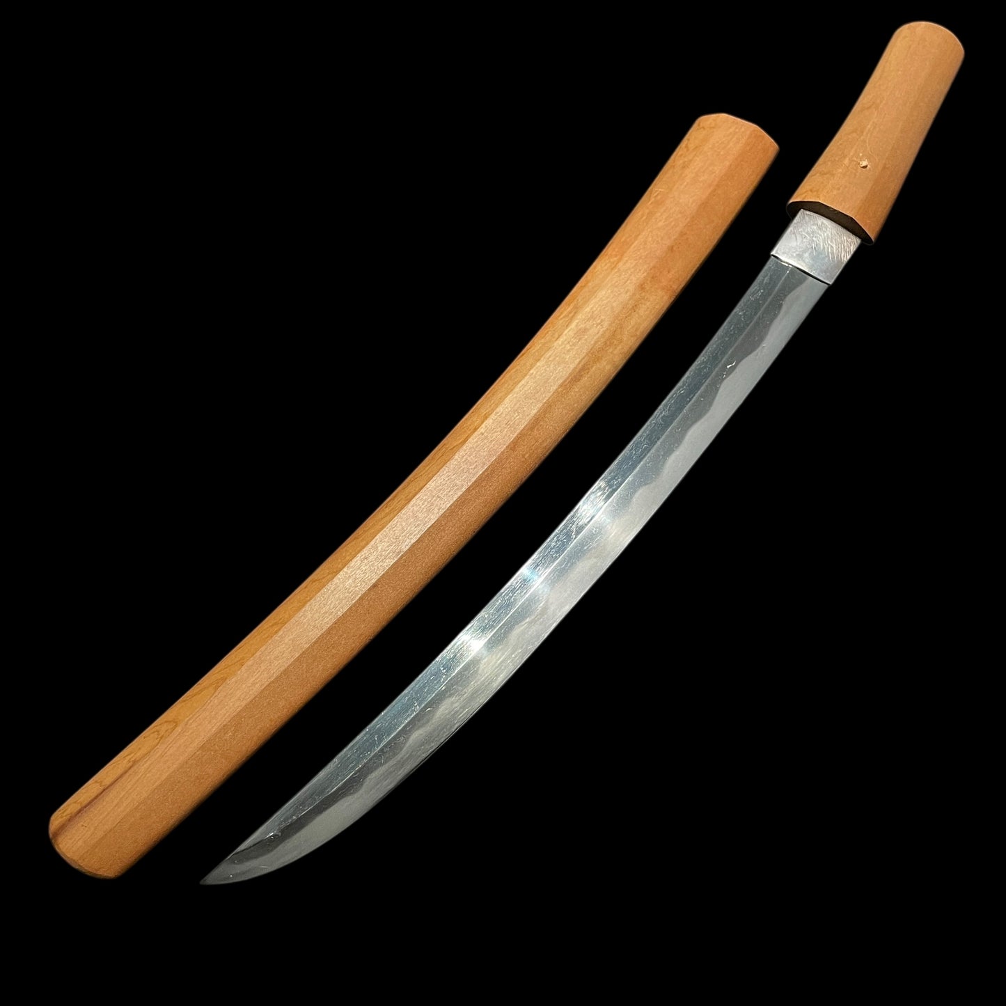 Shobuzukuri 菖蒲造り Wakizashi, Oonotare-Hamon, Edo period mumei