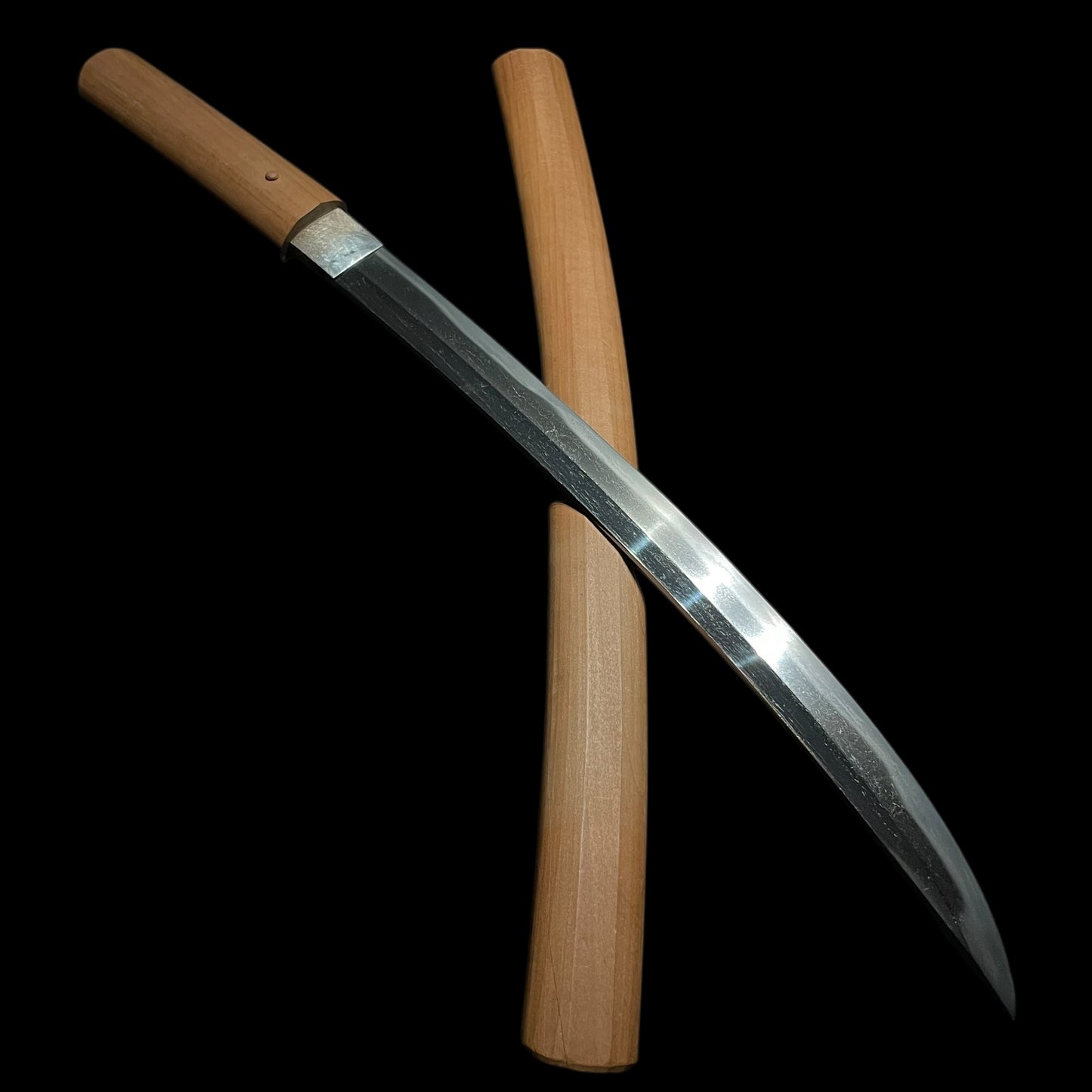 Daido 大道, Nagamaki Naoshi Style WAKIZASHI, Muromachi period, NBTHK Certificate