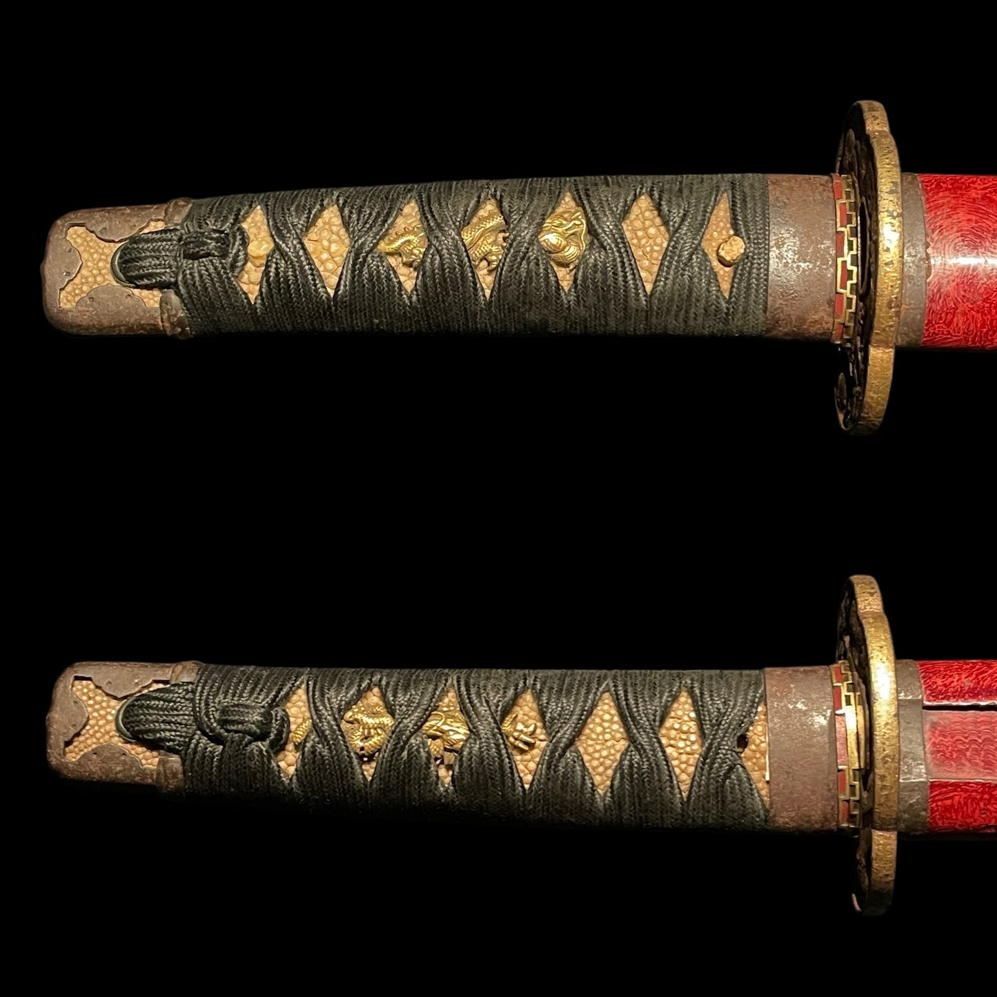 Daishō 大小, Red Handachi Koshirae 朱鞘半太刀拵え, KATANA and WAKIZASHI