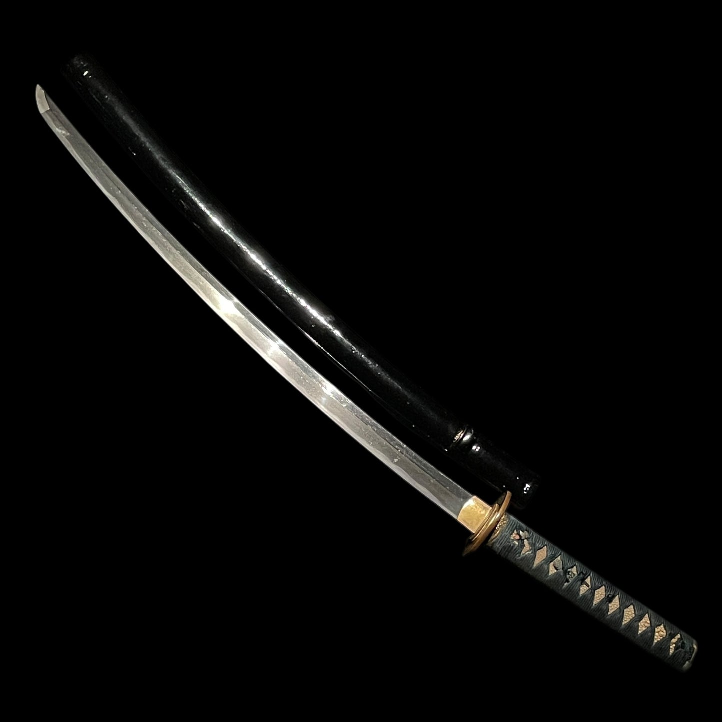 Dragon Fuchikashira, Bishuosa 1470s 備州長 文明二年 signed Long Wakizashi, Brass Tsuba
