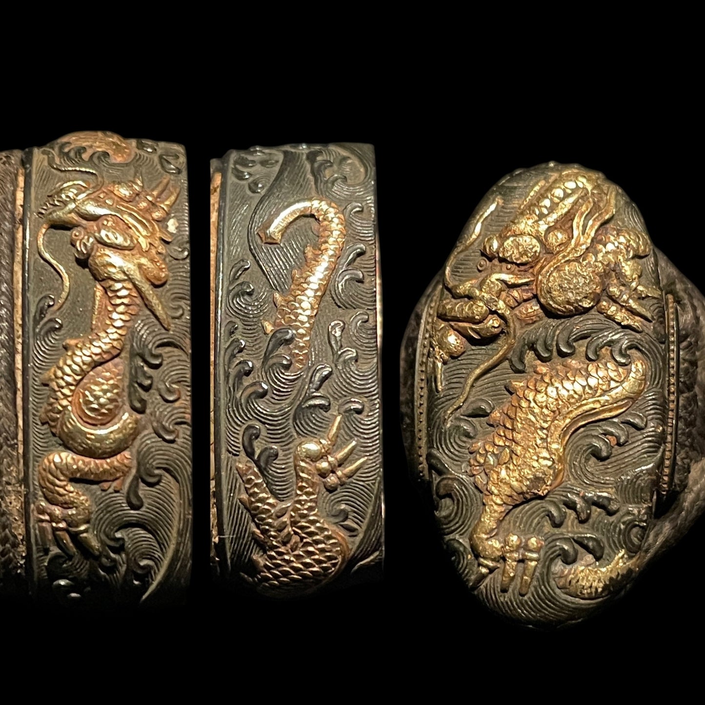 Bishuju Sukesada 備州祐定 signed Long WAKIZASHI, Dragon Fuchikashira, KenjoTsuba 献上鍔