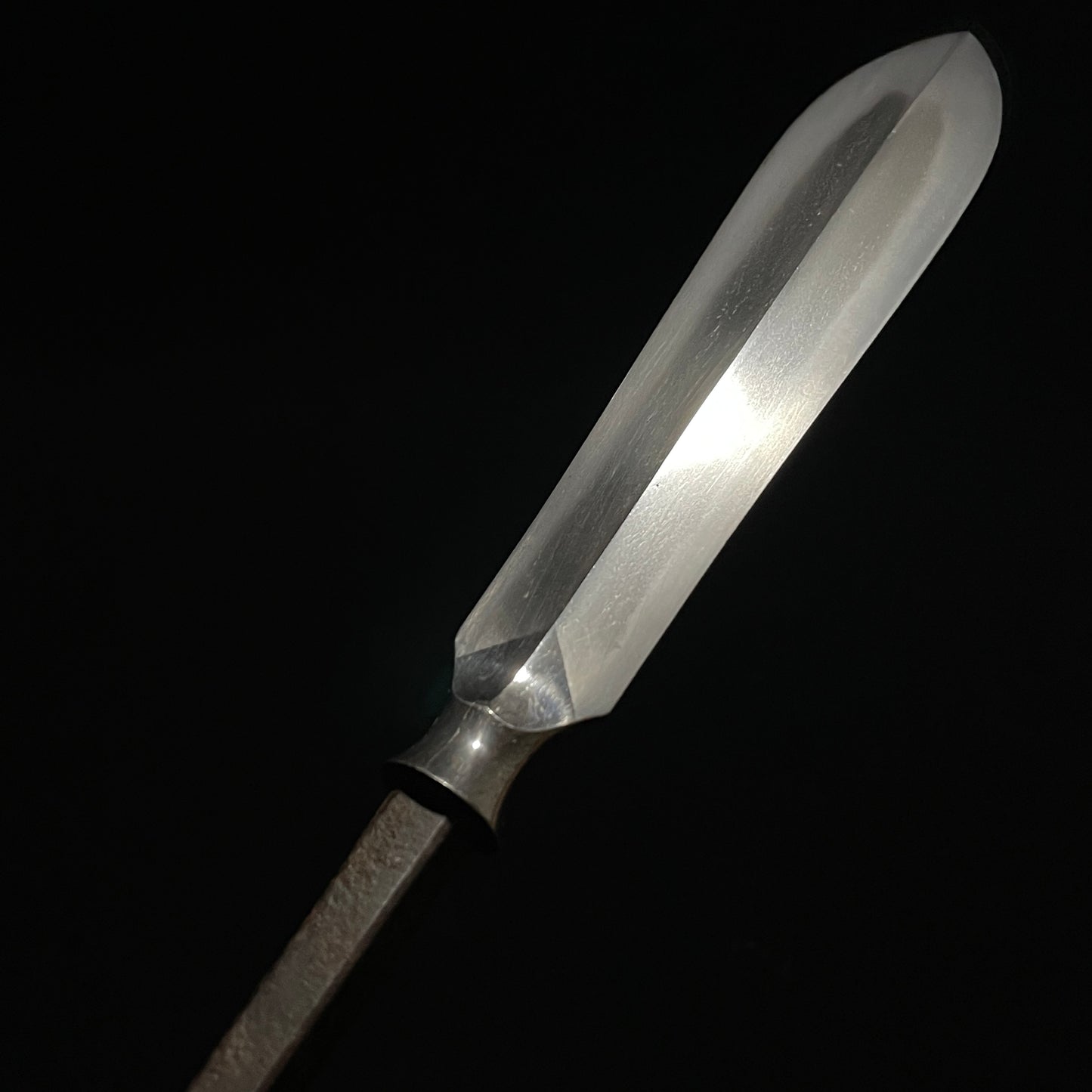 Ginnan Sasaho Yari 銀杏笹穂槍, Uda Kunimasa 宇多國正 signed, Muromachi period