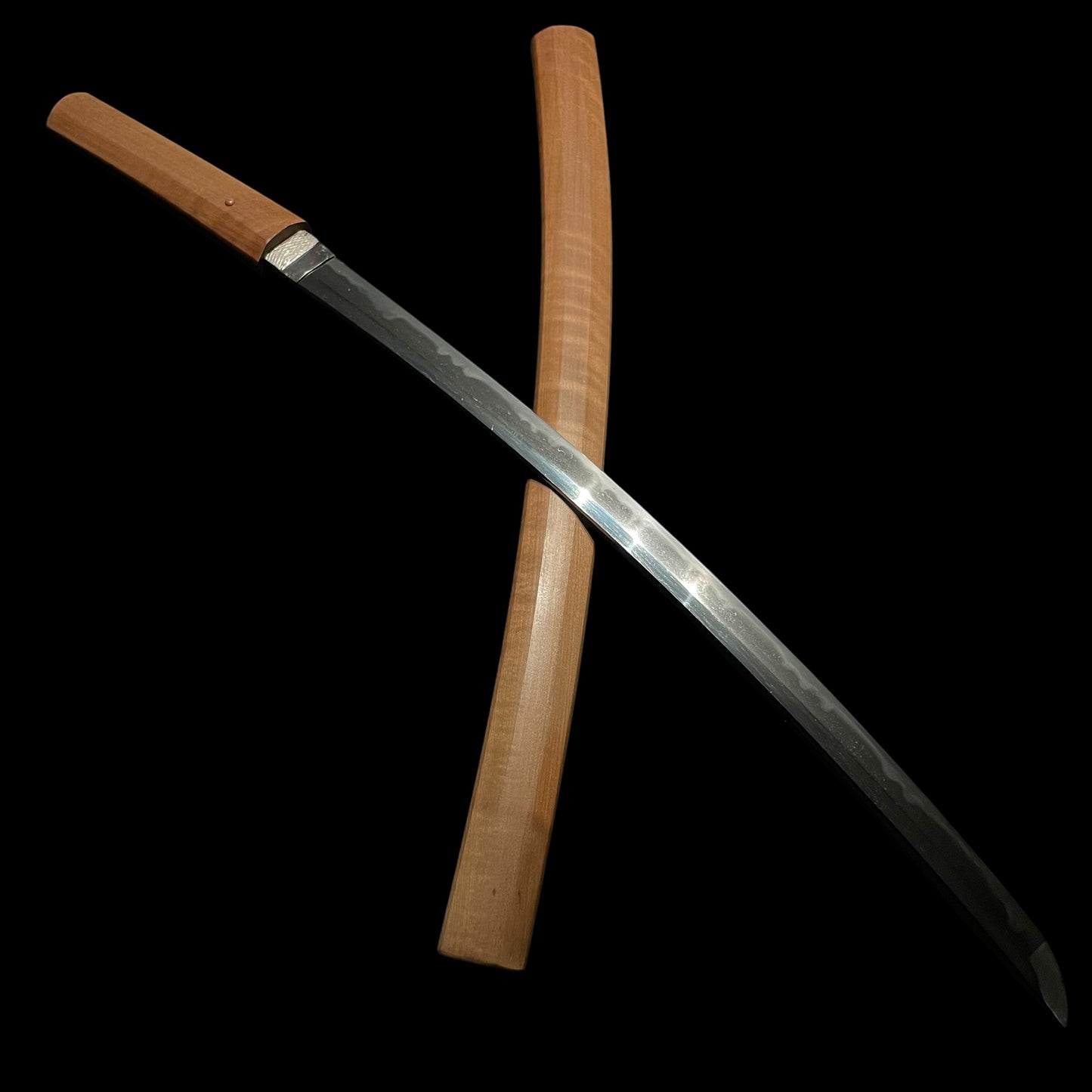 Bizenkokuju 備前国住 signed Long Wakizashi, Muromachi period