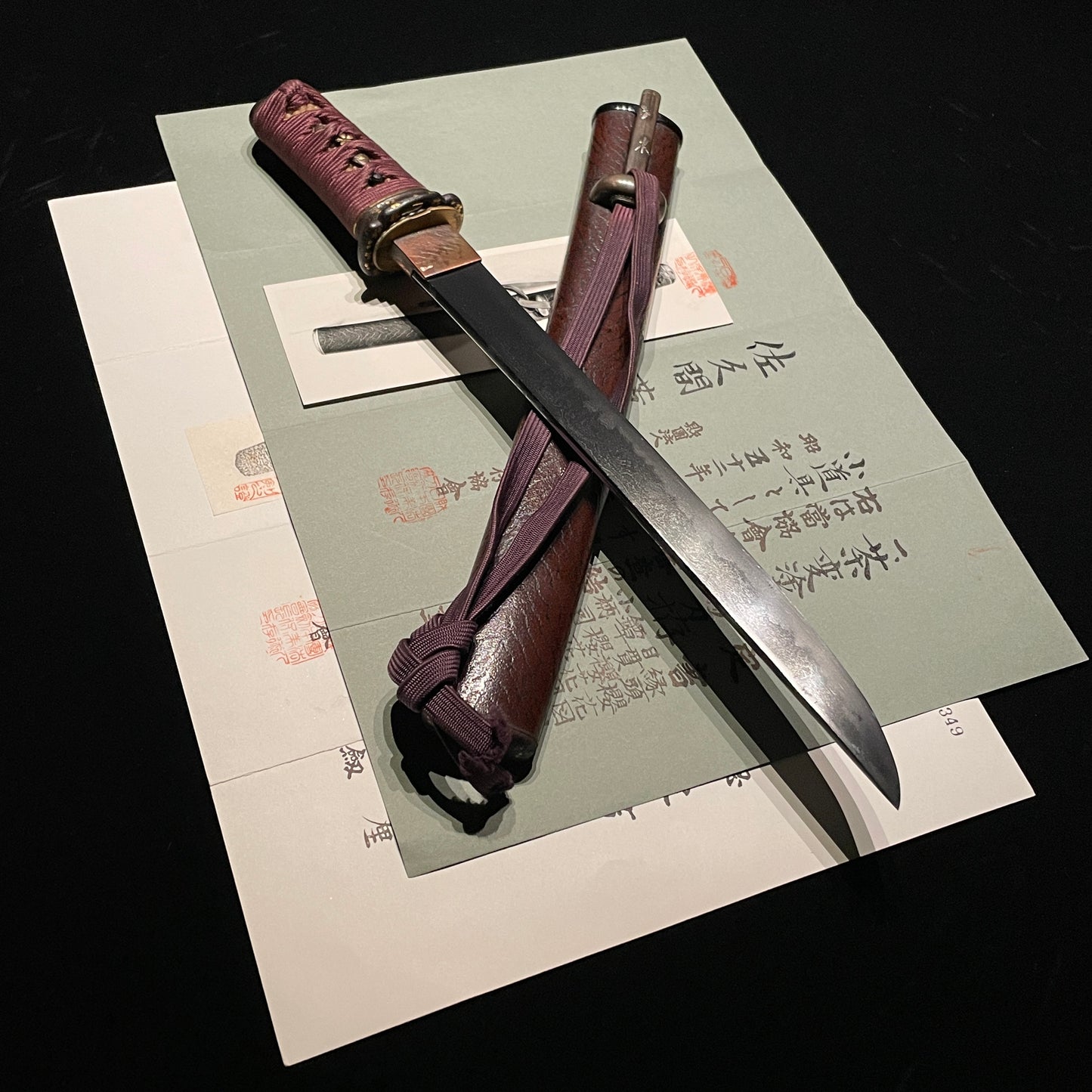 Mito Sukemitsu 水戸祐光 TANTO, 茶変塗鞘短刀拵, with Kozuka and Wari-Kogai, Edo period