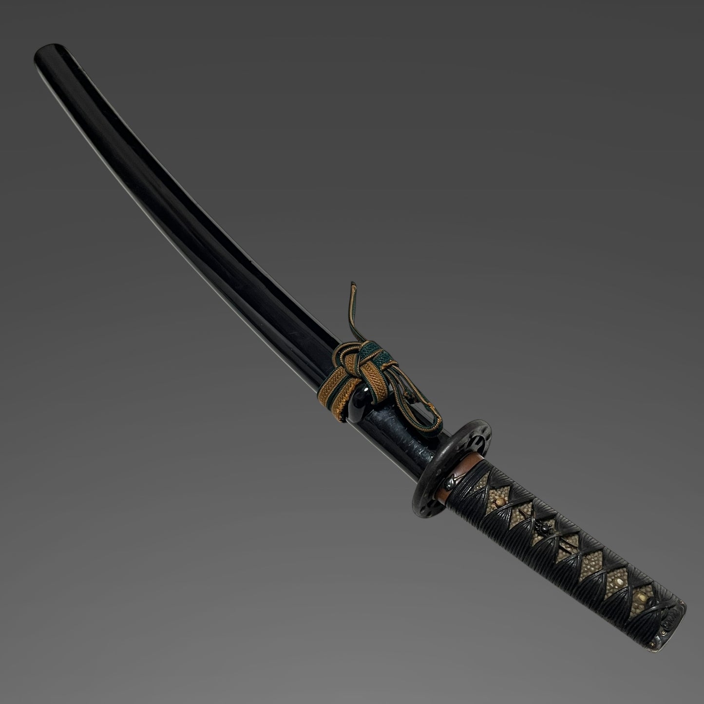 High-grade Fittings WAKIZASHI, Spider Menuki, Owl Fuchi, Edo period mumei