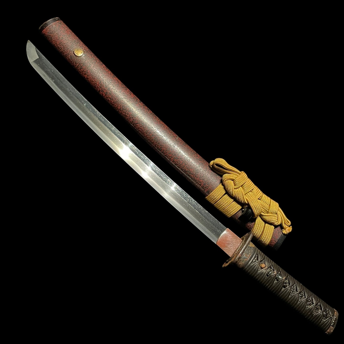 Red Wakizashi with Kozuka, Shakudo Horse Menuki, Aoimon 葵紋 Scabbard, Edo period