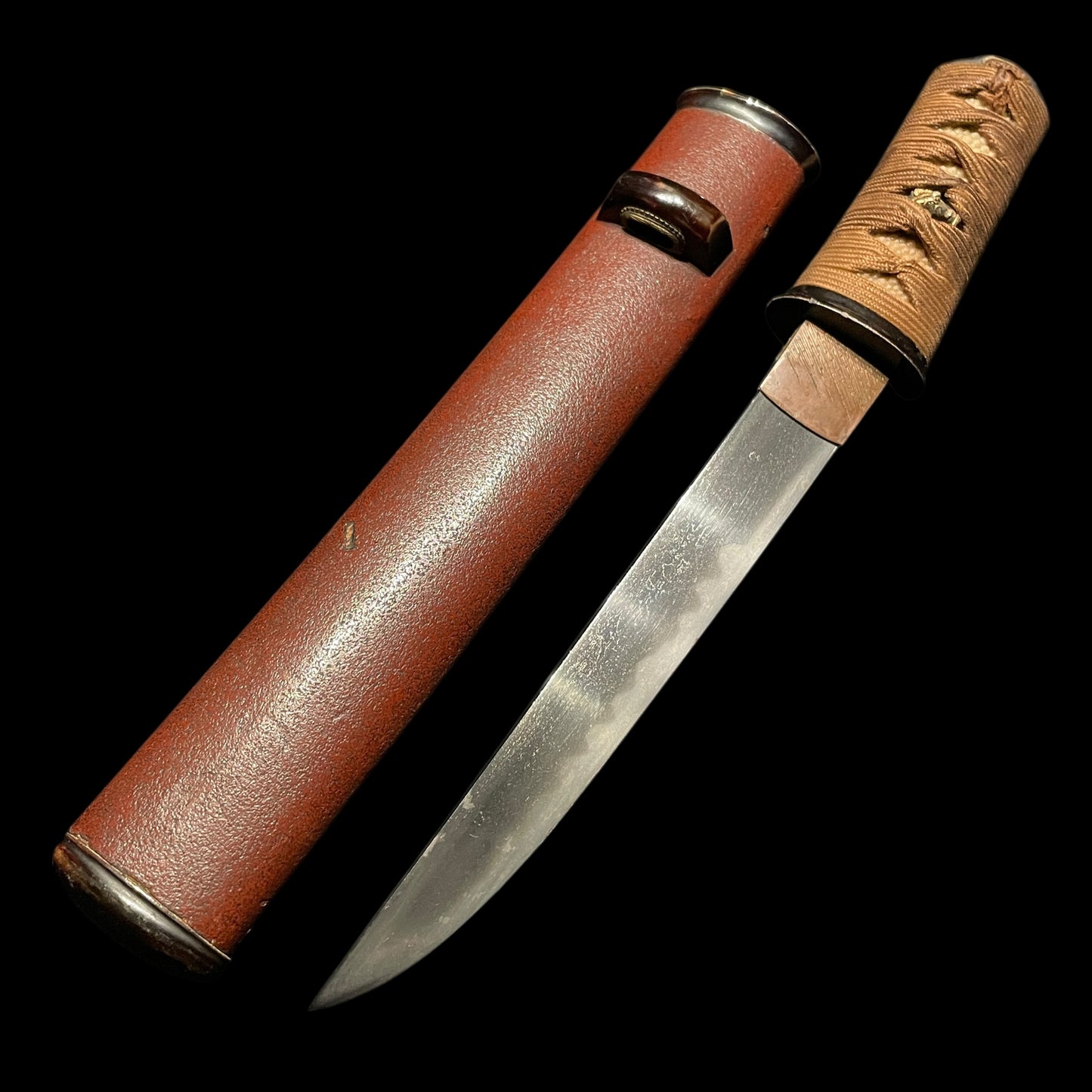Red Kaiken Pocket Tanto, 懐剣短刀, with Brass Kozuka, Edo period mumei