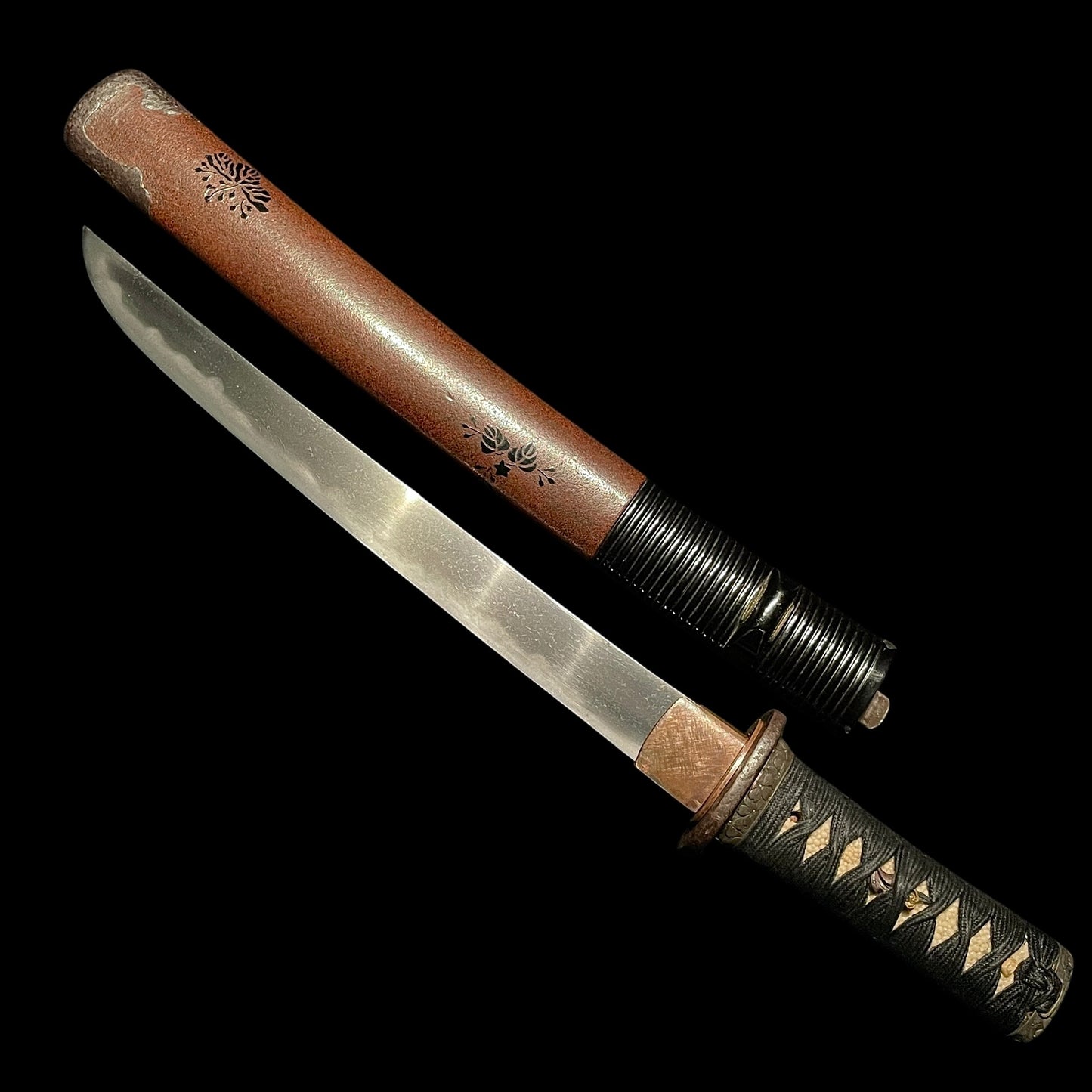 YOROIDOSHI 鎧通し TANTO, Thick Blade, Cherry blossoms Fuchikashira, Dragon and Tiger Kozuka