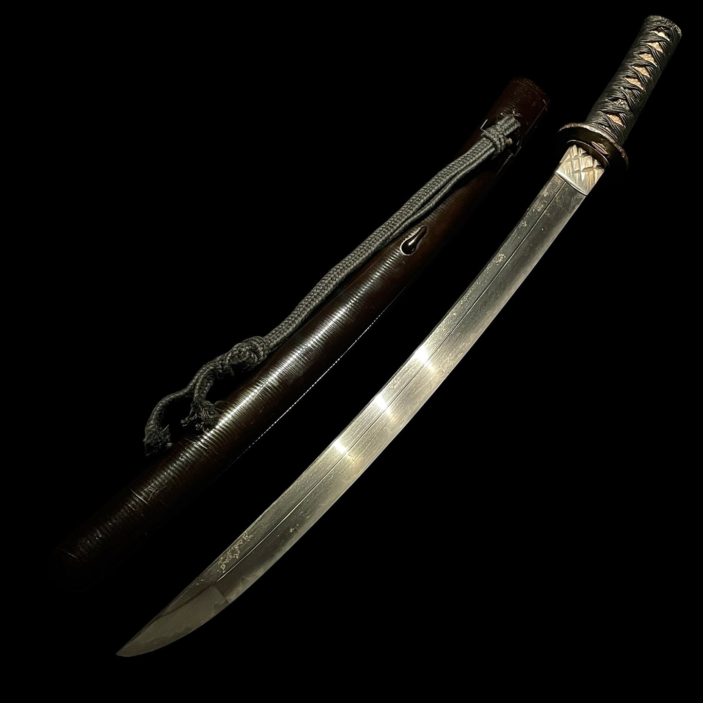 Ookissaki 大切先 Wakizashi, Dragon Fuchikashira, 因州住壽正 signed Kozuka, Edo period mumei