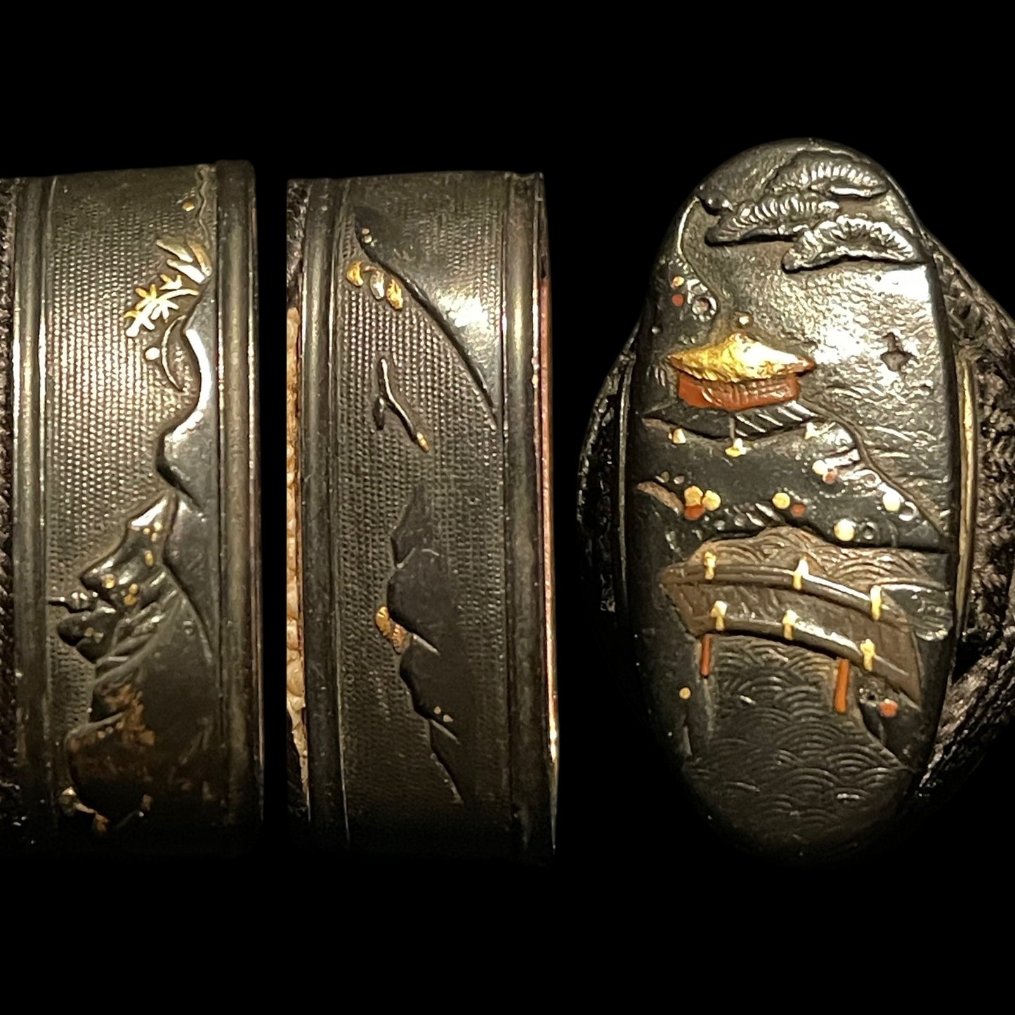 Landscape Fuchikashira 風景図縁頭, Oozori Wakizashi,  Signed Tsuba, Kashu Habaki