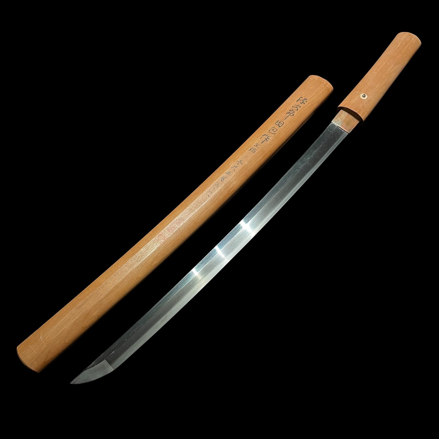 Masamehada 柾目肌 Wakizashi, Kunikane 國包 signed, Sayagaki 鞘書, Edo period
