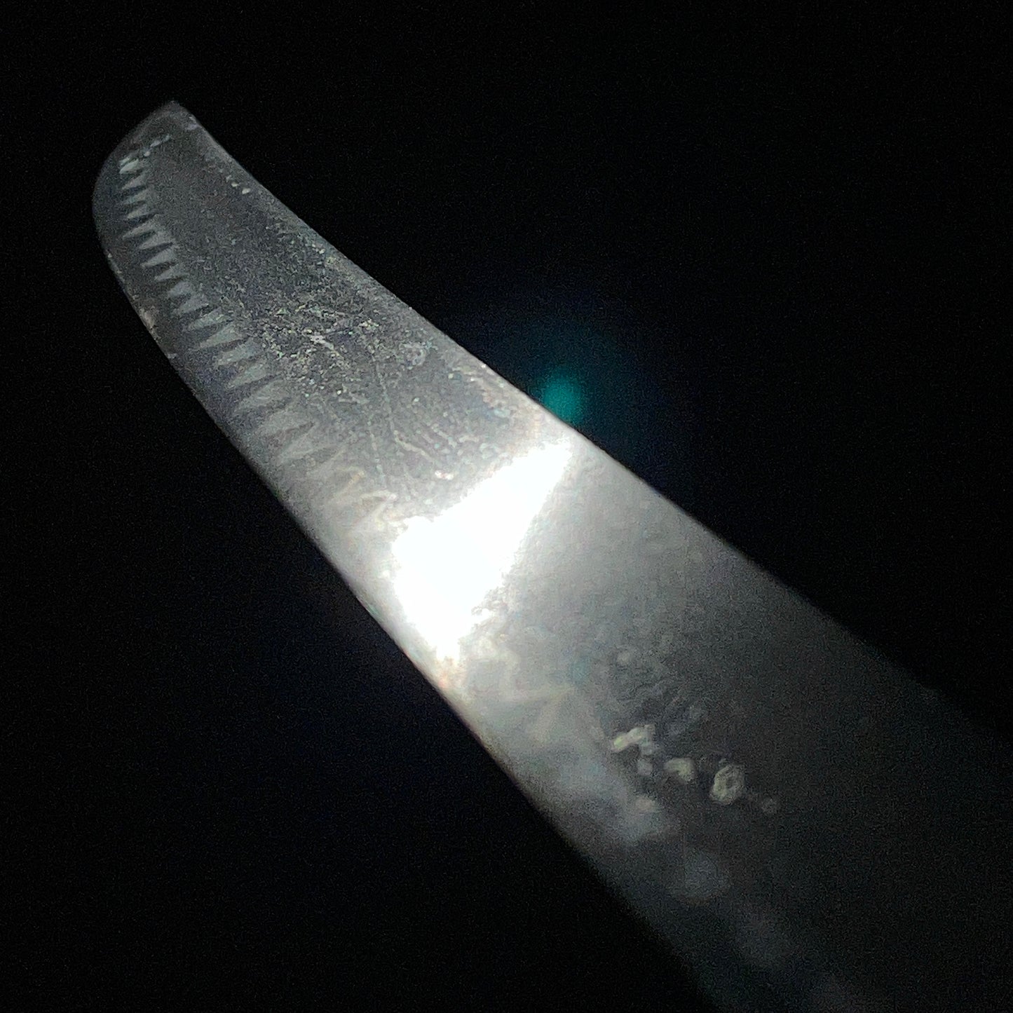 Gunome Hamon, Sunnobi-Tanto 寸延短刀, Koshi-hi 腰樋, Late Muromachi period mumei
