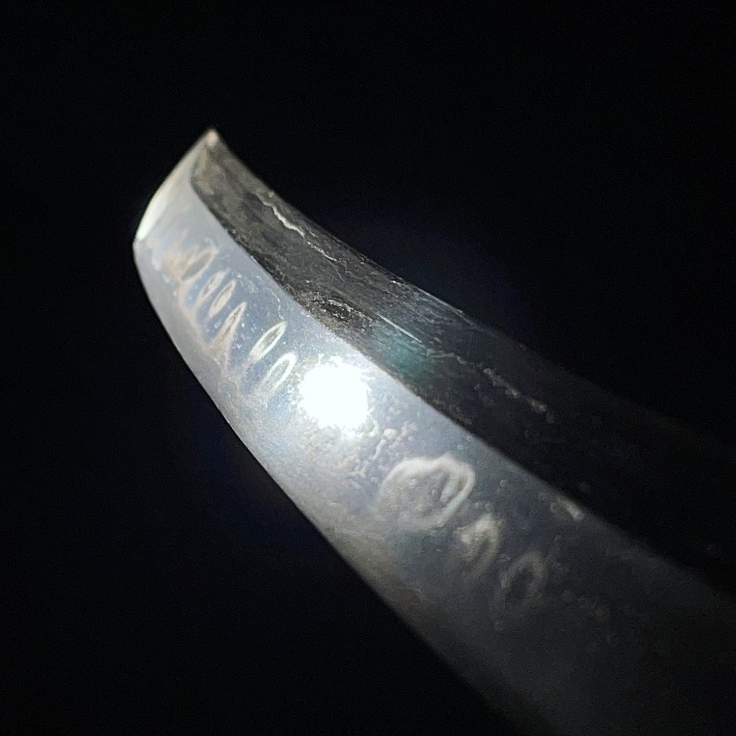 Tobiyaki 飛焼 Wakizashi, 文殊重貞 Monju Shigesada signed, Early Edo period