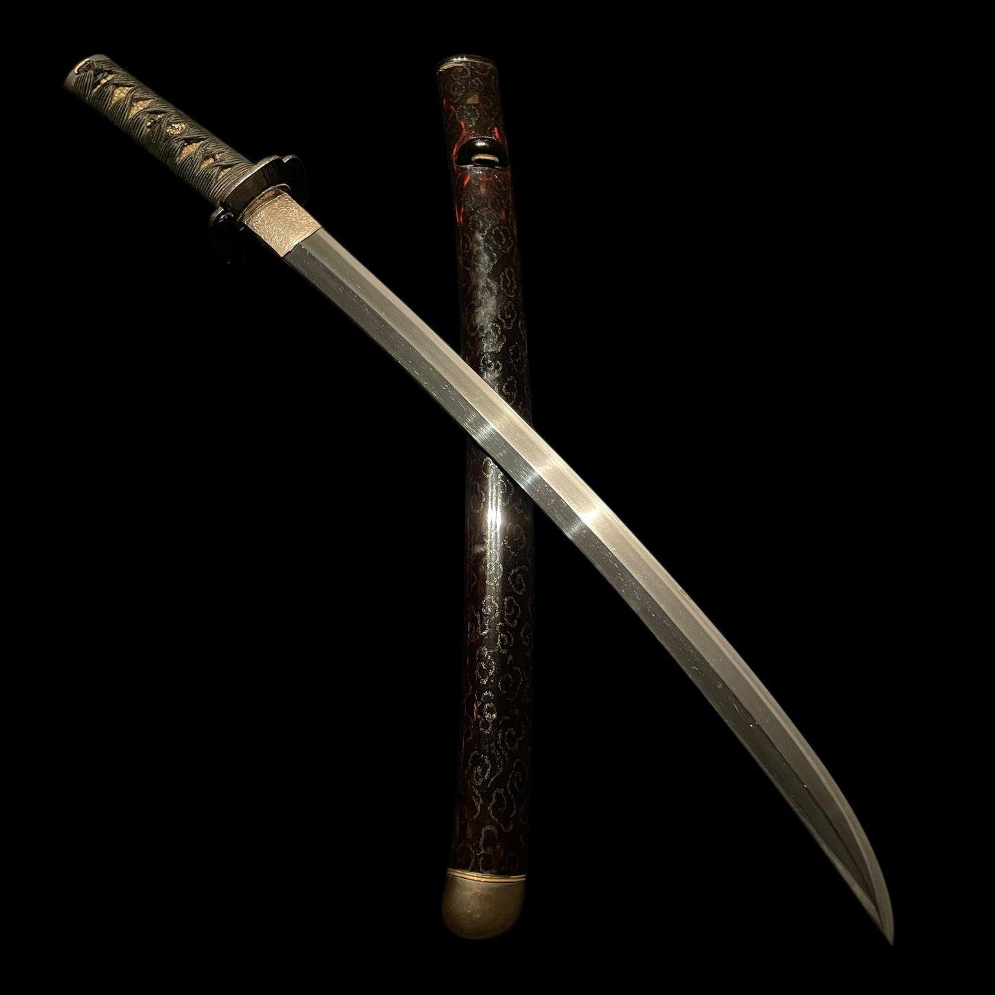 NAGAMAKI-NAOSHI 長巻直 Wakizashi, Ornate Mountings Koshirae, with Kozuka