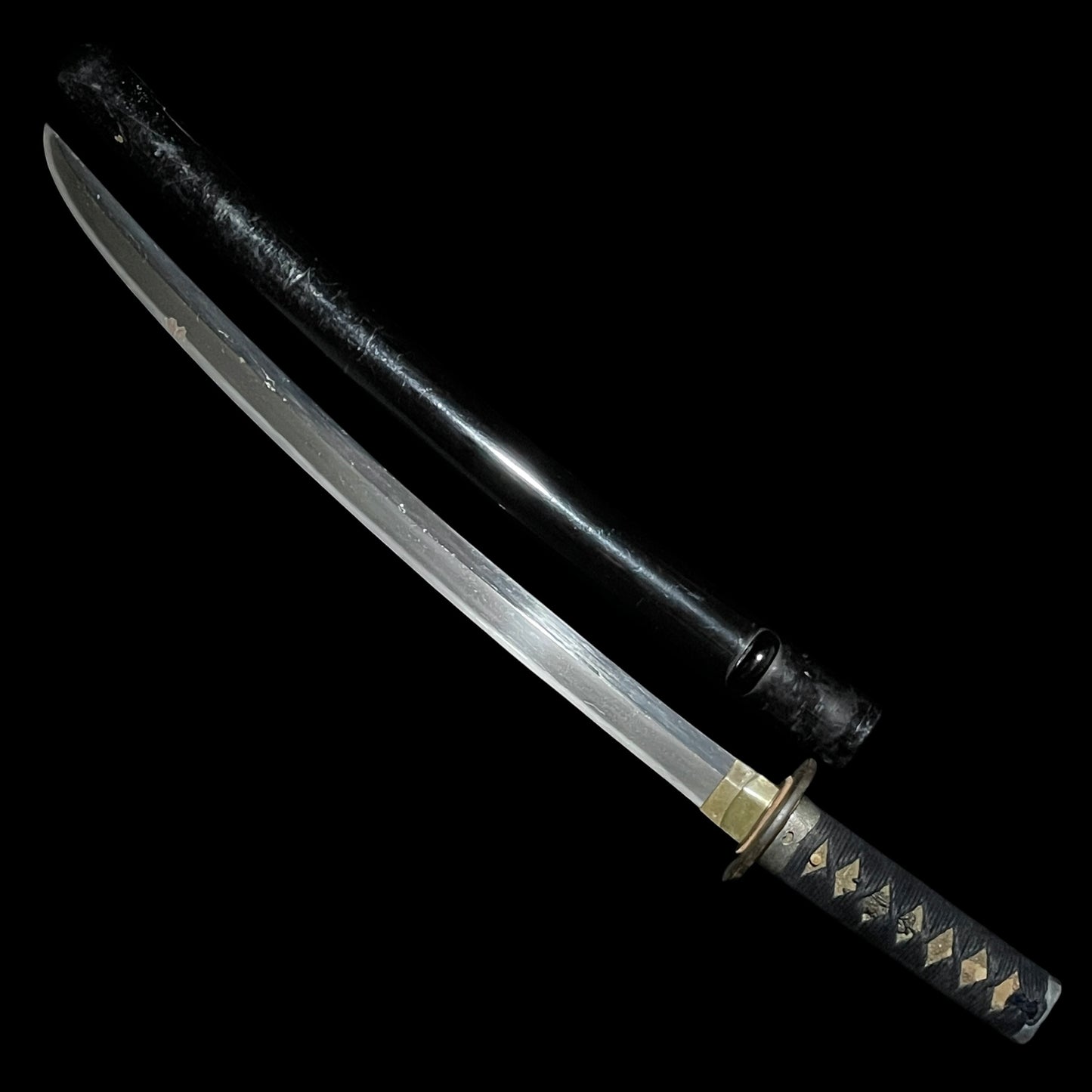 Naginata Naoshi 薙刀直し Wakizashi, Silver Fuchikashira, Muromachi period mumei