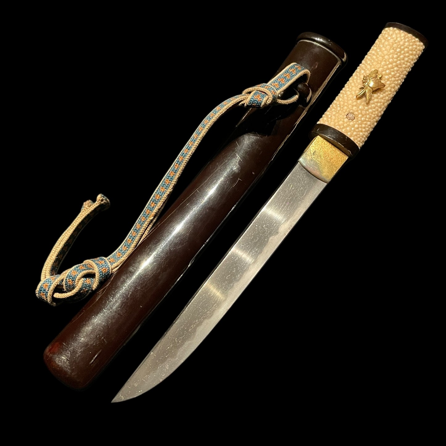 Aikuchi Style TANTO, Butterfly menuki, Late Edo period mumei