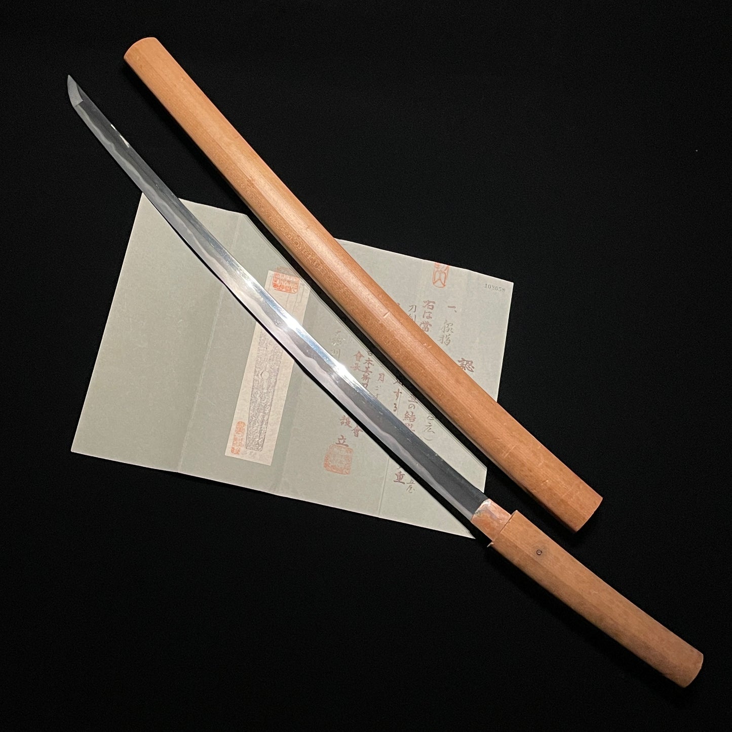 Hizen Masahiro 肥前正広 Long WAKIZASHI, Early Edo period, NBTHK Shinsa paper