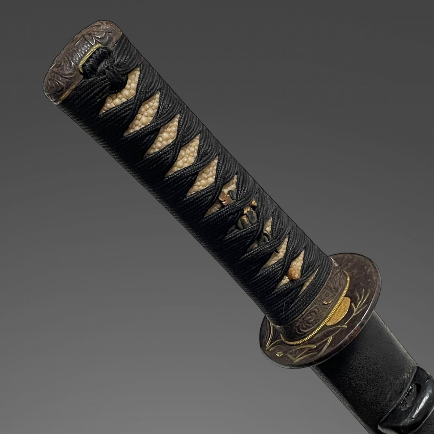 Autumn Plant Fittings Wakizashi, Susuki and Moon Tsuba, Edo period mumei