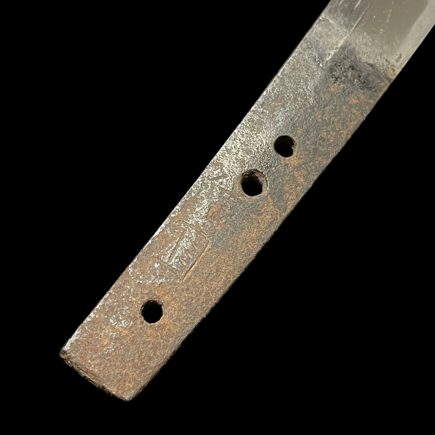 Nobukuni 信国 signed Wakizashi, Plum Fuchikashira, Aoi Menuki, Muromachi period