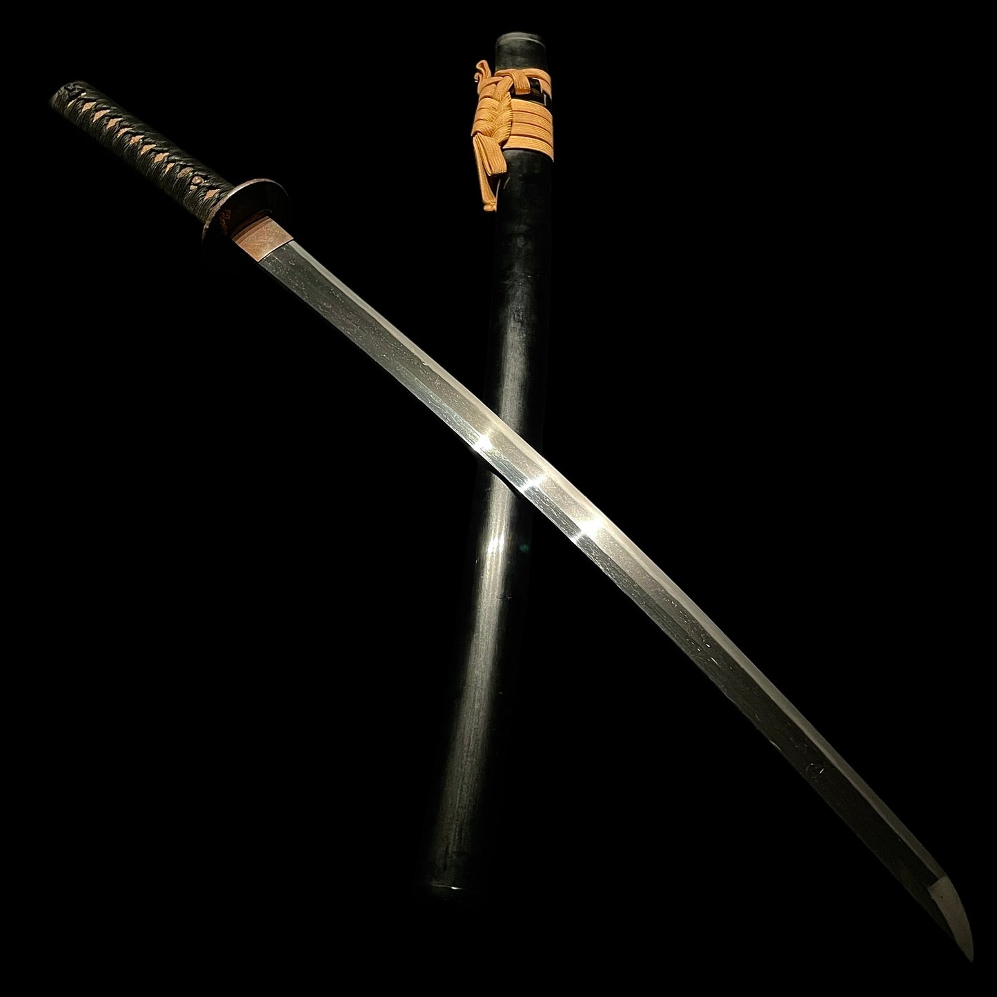 Long Wakizashi with Shakudo Bird Fuchikashira and Gold inaly Tsuba, Edo period mumei