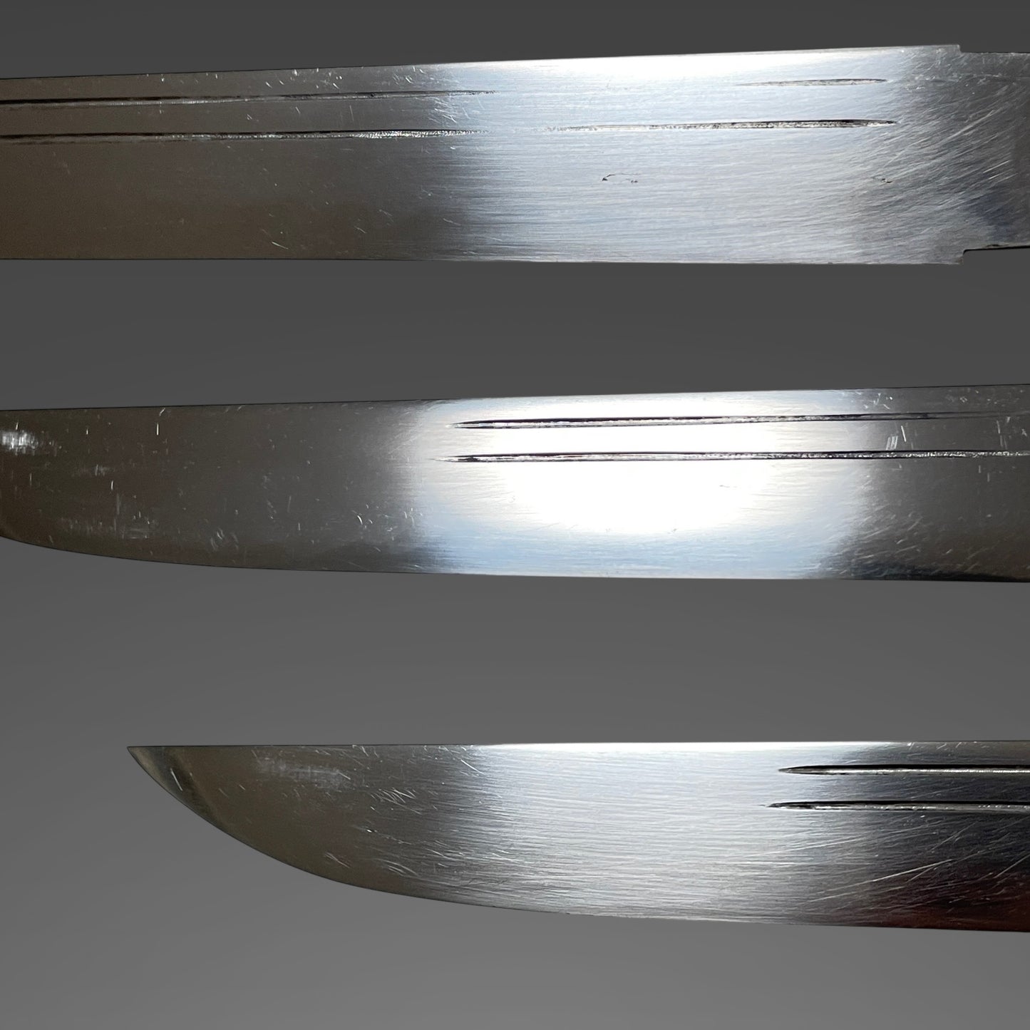 Silver inlay Iron Fittings TANTO, Shishi Menuki 獅子目貫, Edo period mumei