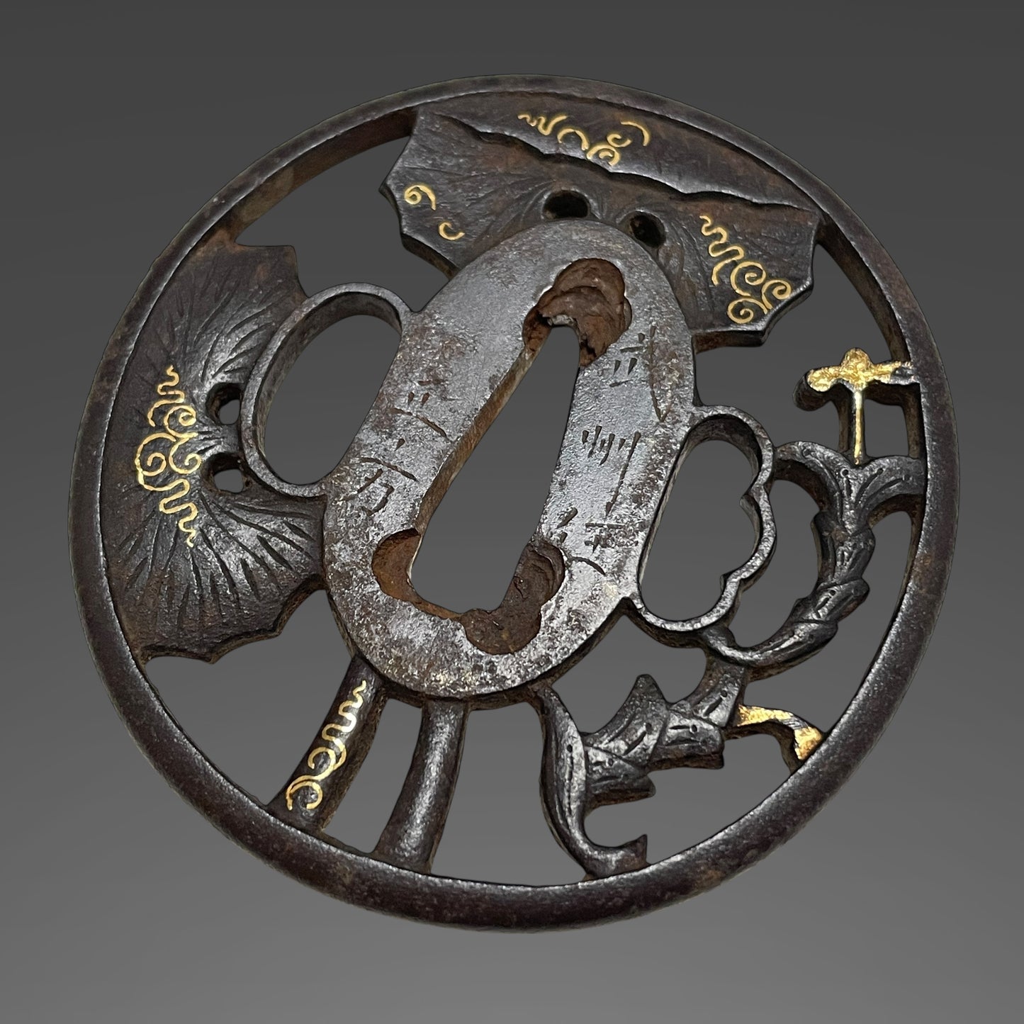 Naginata-Naoshi Zukuri 薙刀直造  Wakizashi, Oninanako Fuchikashira 鬼魚々子縁頭, Edo period