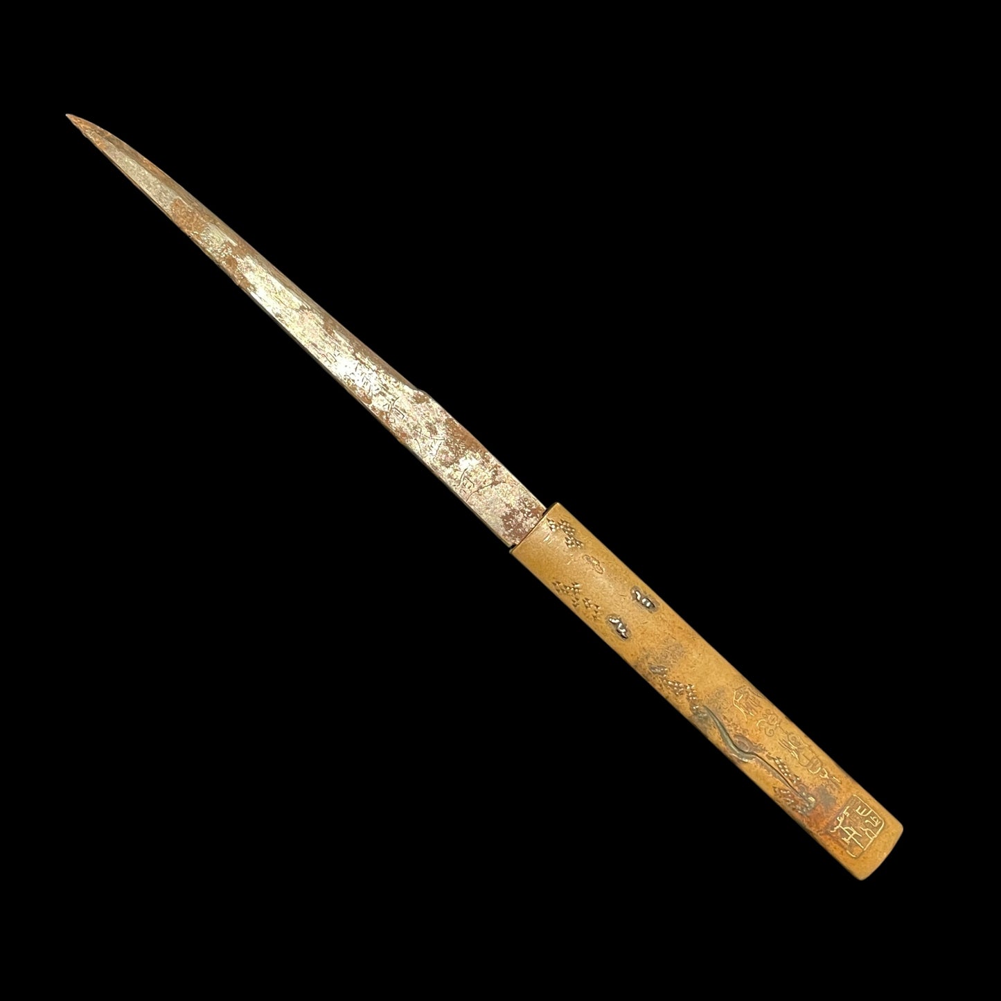 Unokubi-Zukuri 鵜首造 Red TANTO, with Brass KOZUKA, Edo period mumei