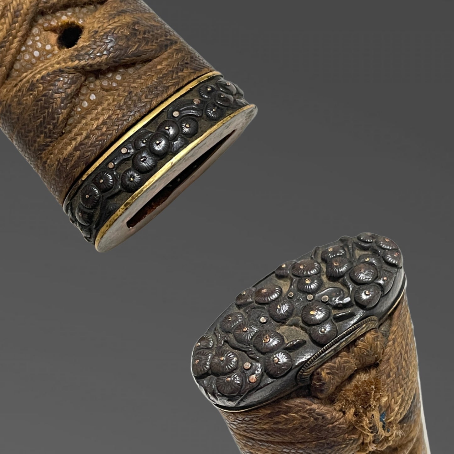 Pine needle Fuchikashira Long Wakizashi, Shishi Menuki, Muromachi period mumei