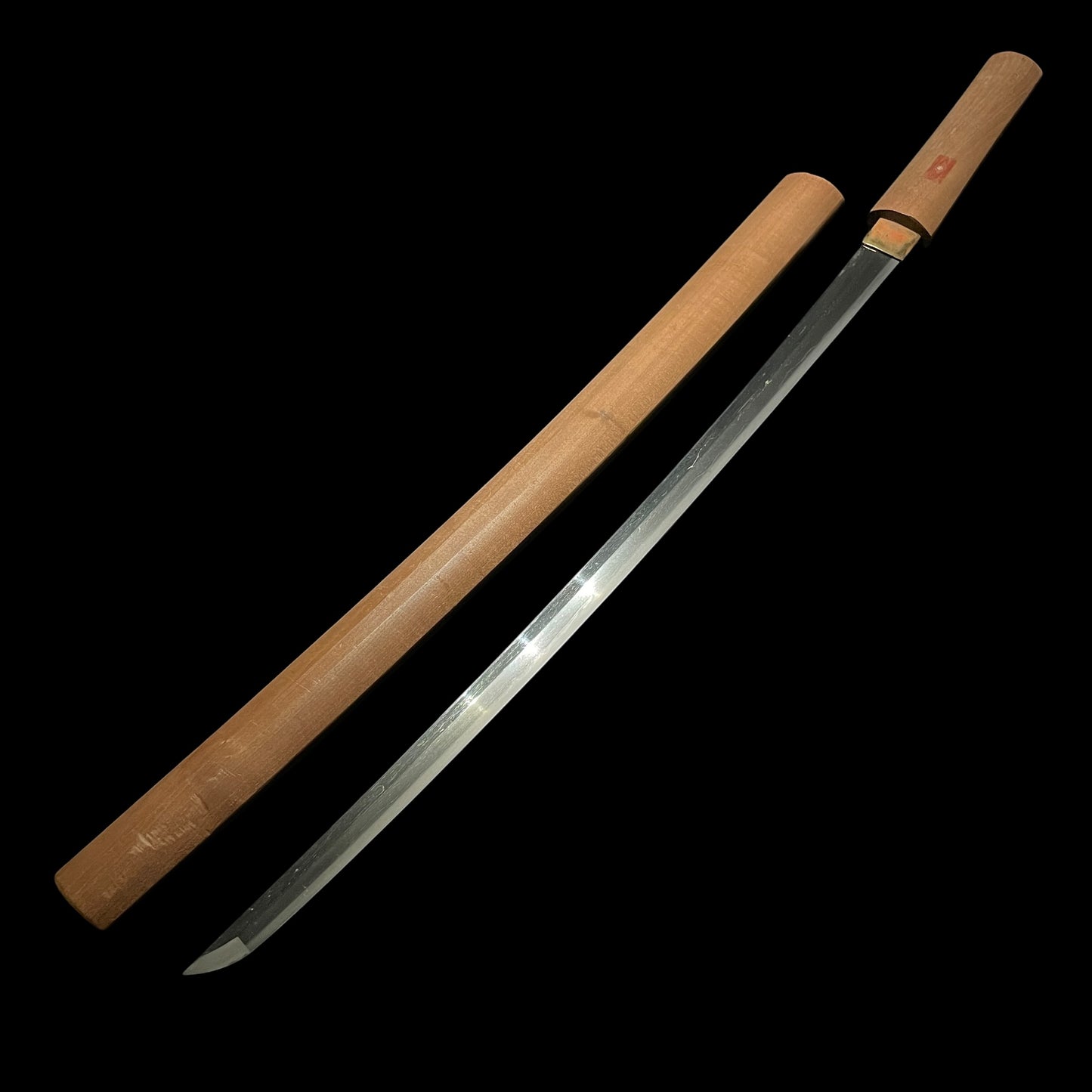 Masamehada 柾目肌 Long Wakizashi, Yamato School, Muromahi period mumei