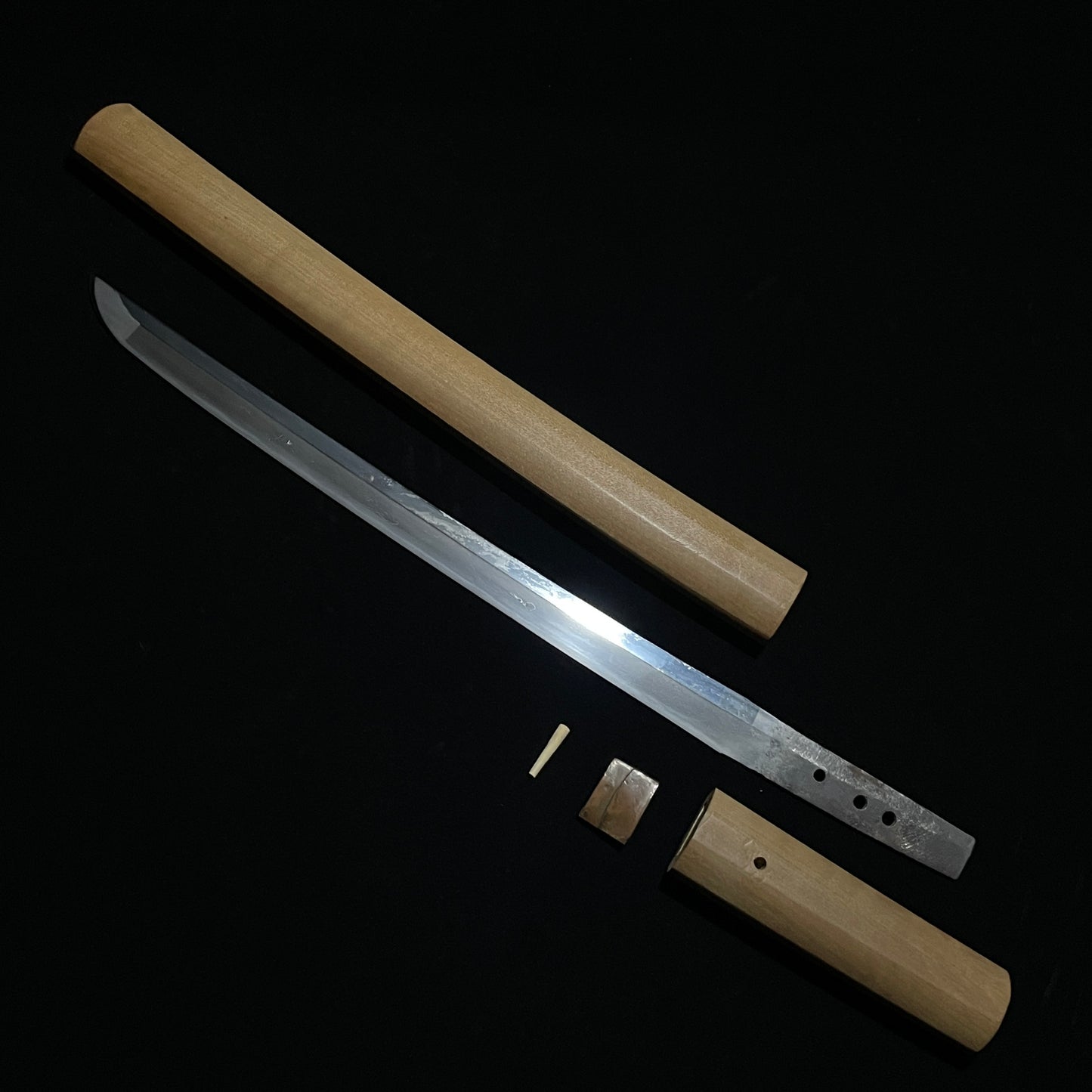 Sue Mihara WAKIZASHI, KOTO Muromachi period, NBTHK Certificate