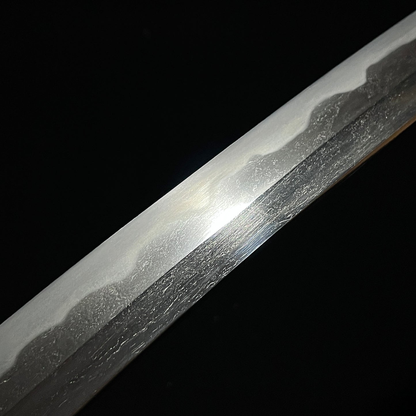 Bishuosafune Sukesada 備州長船祐定 signed Wakizashi, Suebizen 末備前, Late Muromachi period