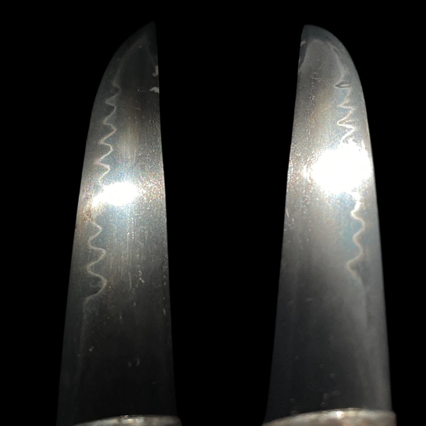 Red Kaiken Pocket Tanto, 懐剣短刀, with Brass Kozuka, Edo period mumei