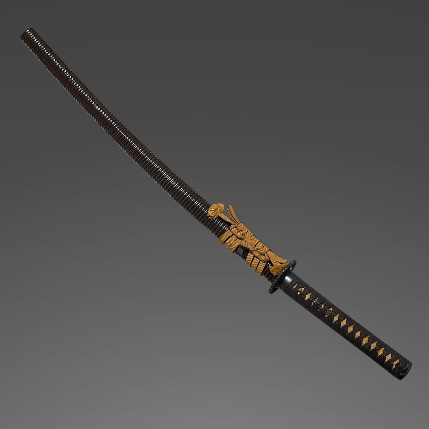 Sendankizami-Saya 千段刻鞘 KATANA, Karisukashi-Tsuba 雁透鍔, Wide blade, Edo period mumei