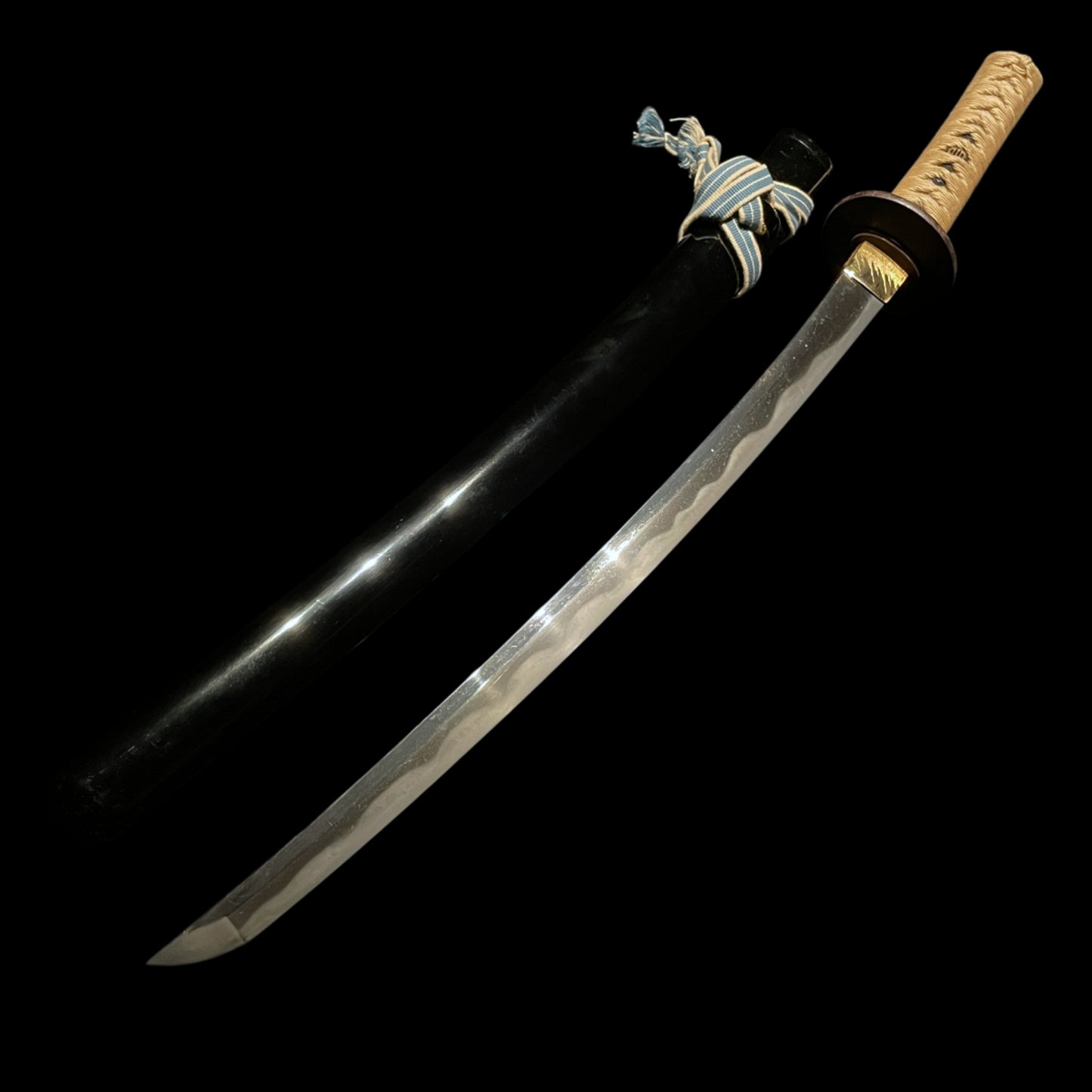 Wakizashi in Koshirae, with Kozuka and Shirasaya, Edo period mumei