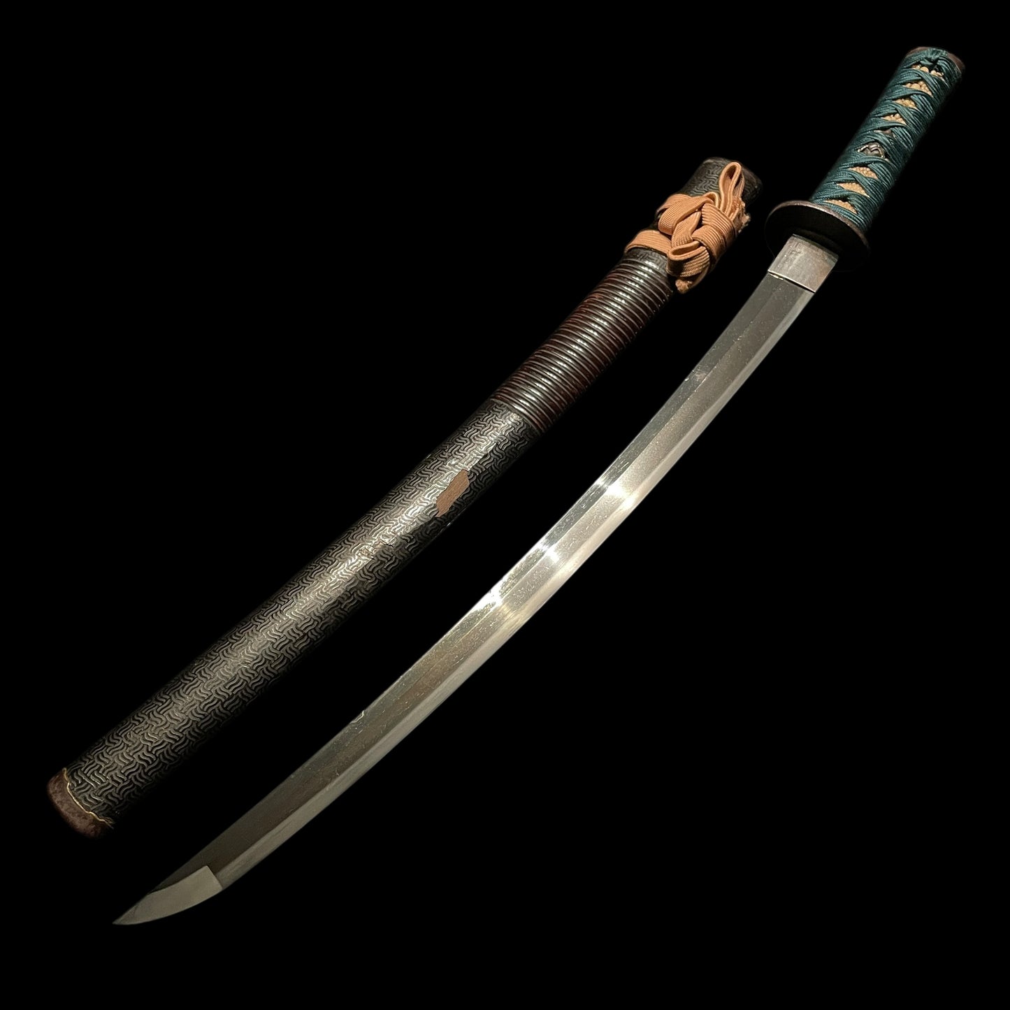 Bishuosafune Yukimitsu 備州長船行光 signed WAKIZASHI,Buffalo Menuki and Gourd Tsuba