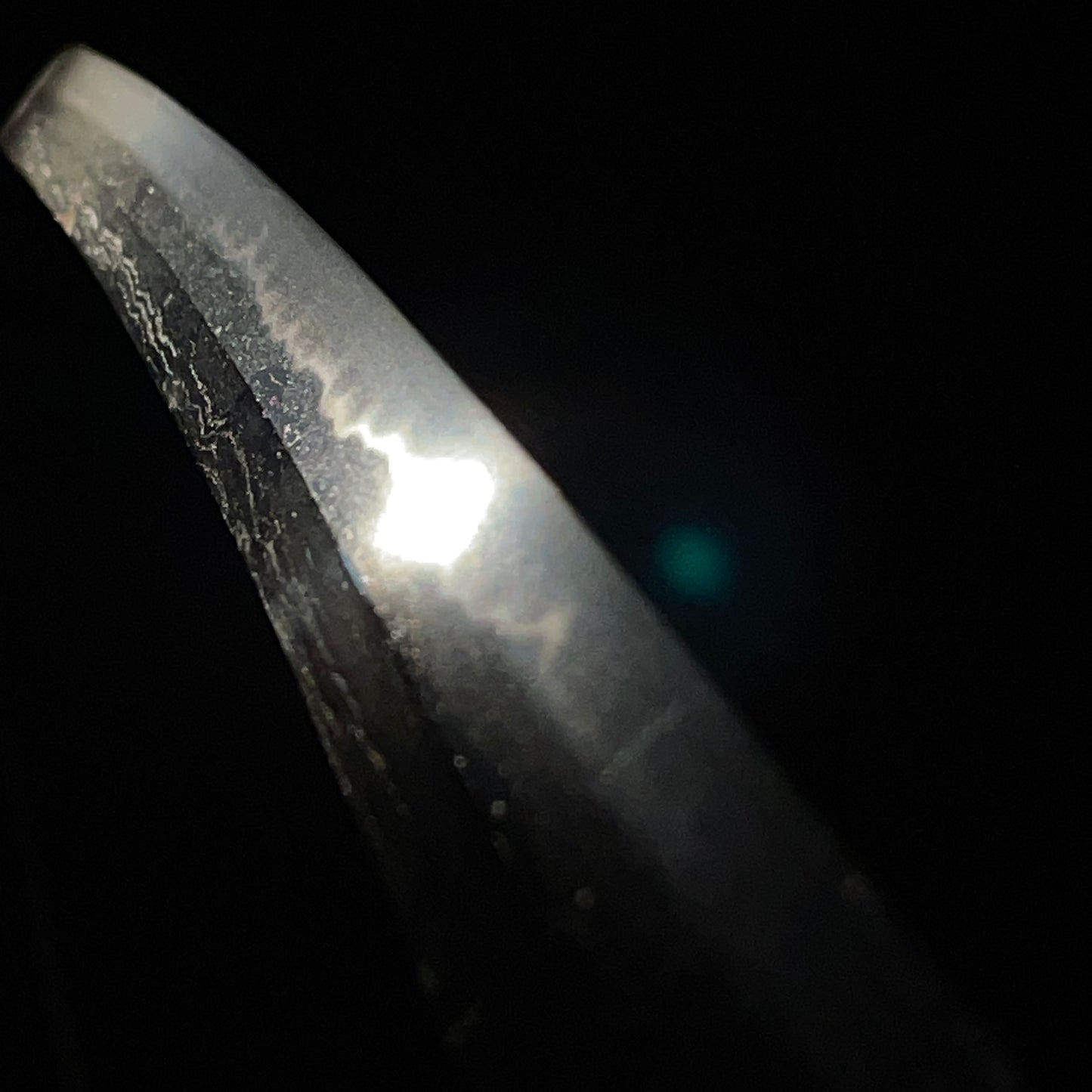 KIKUMON 菊紋 Chrysanthemum crest Long WAKIZASHI,  Ominokami Hisamichi 近江守久道 signed