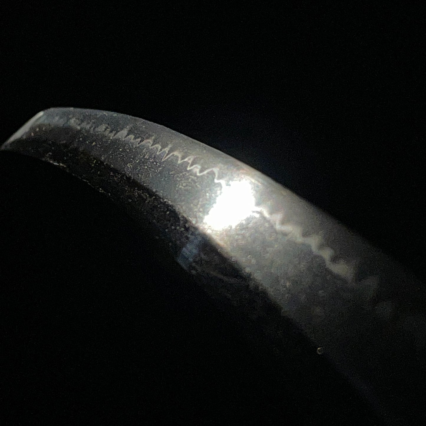Sanbonsugi-Hamon 三本杉刃文 Wakizashi, Shichifukujin Fittings, Muromachi period mumei
