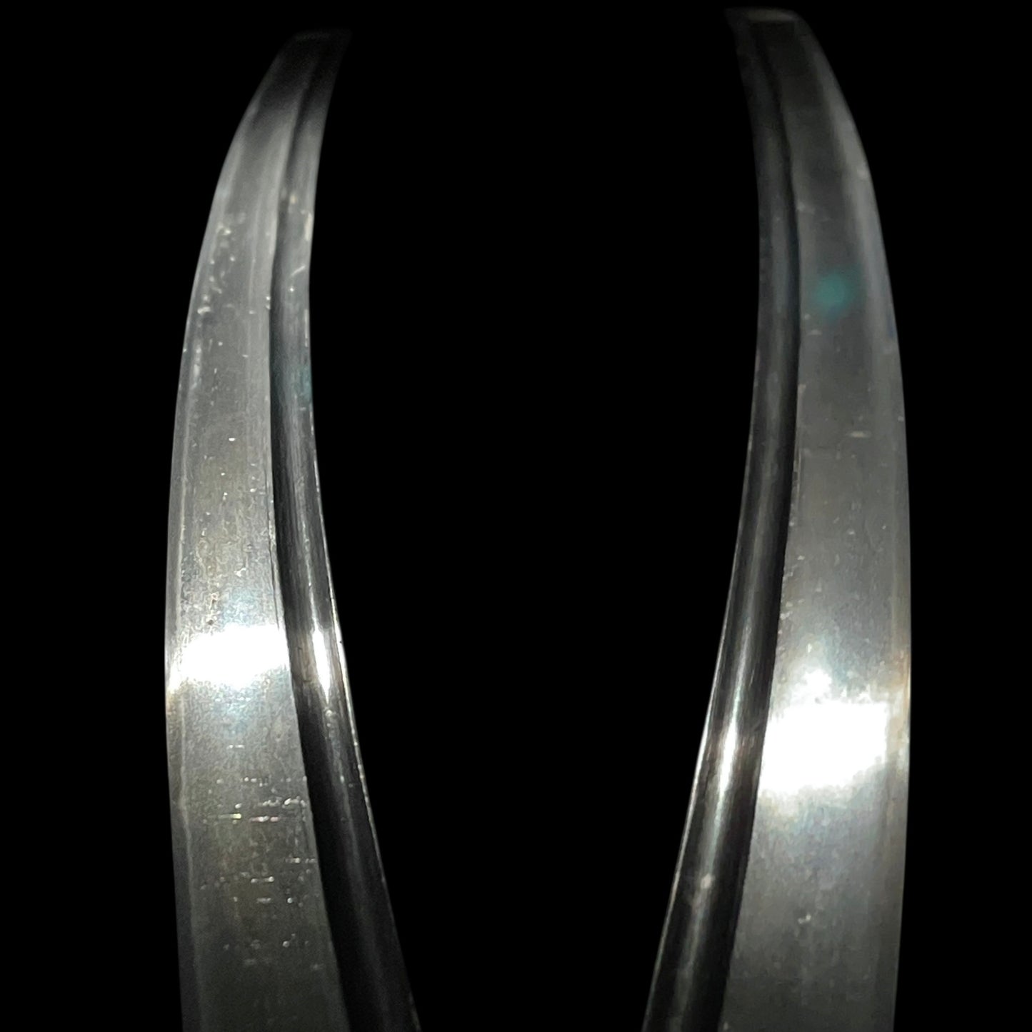 Kakitoshi 掻通し Long WAKIZASHI, KOTO Early Muromachi period, Oosuriage Mumei